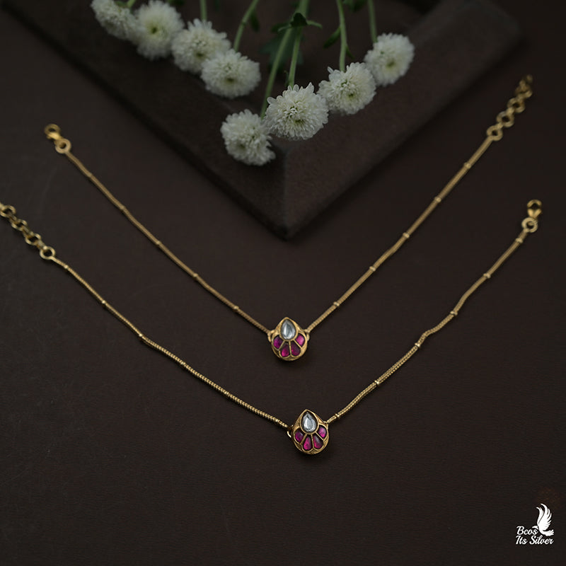 Gold Pleated Kundan Anklet - 8406