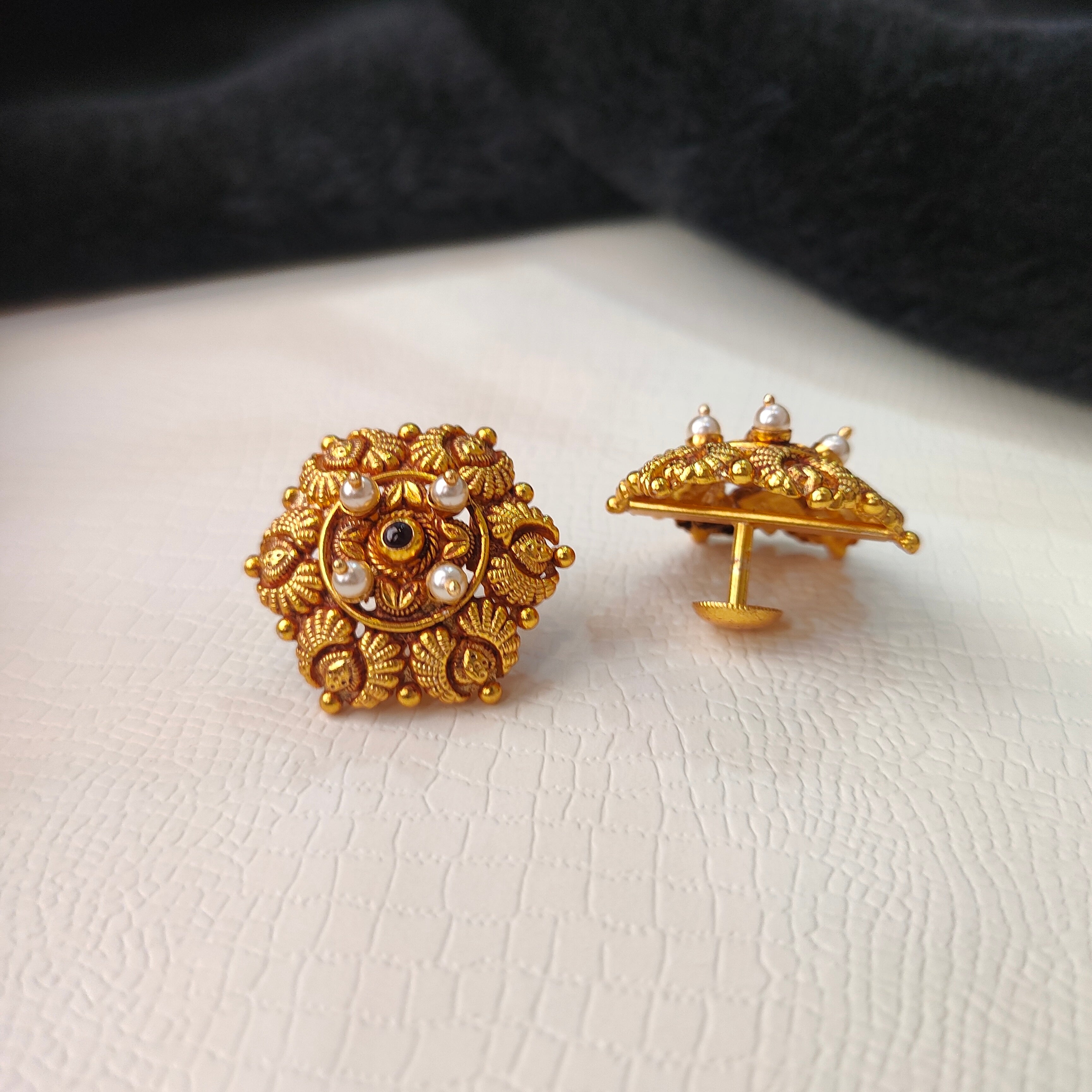 925 Silver Gold Plated Round Earstud -5701