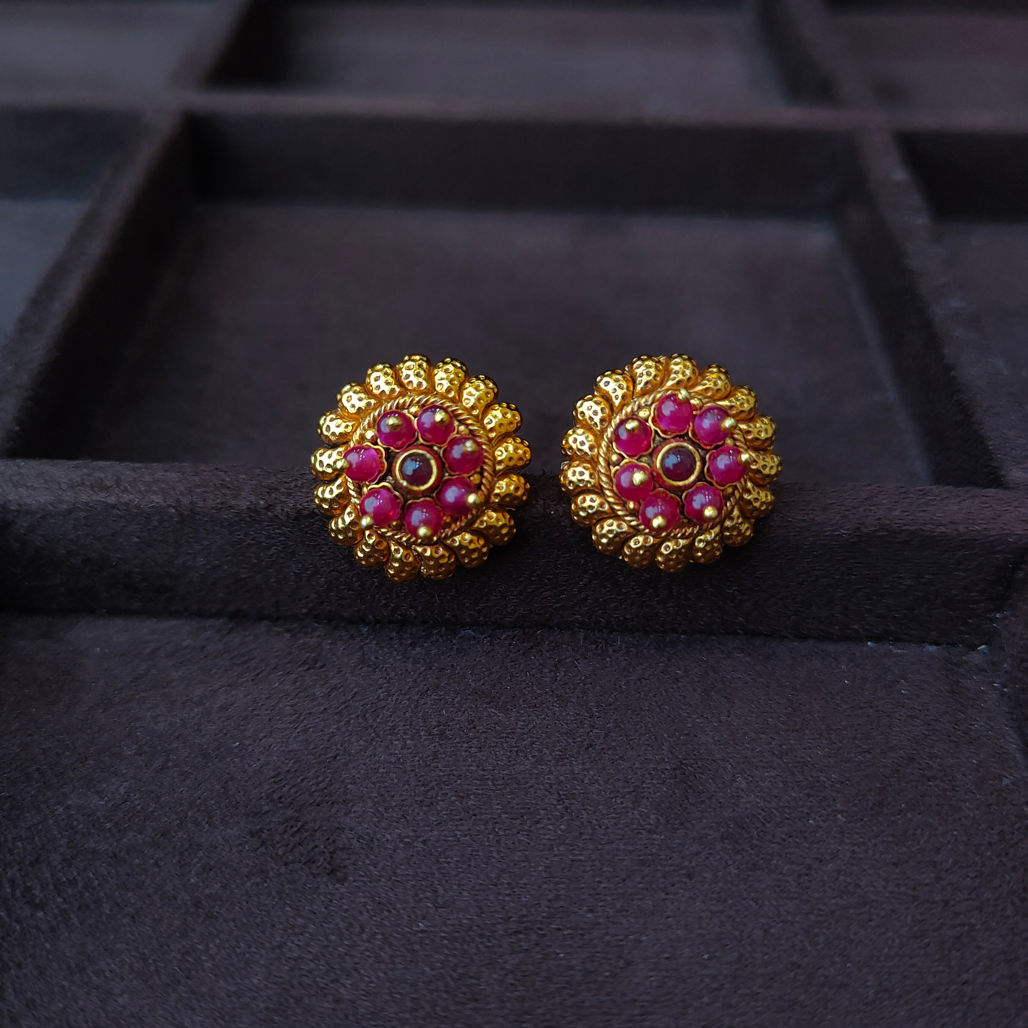 925 Silver Gold Plated Nakshi Round Earstud -0054