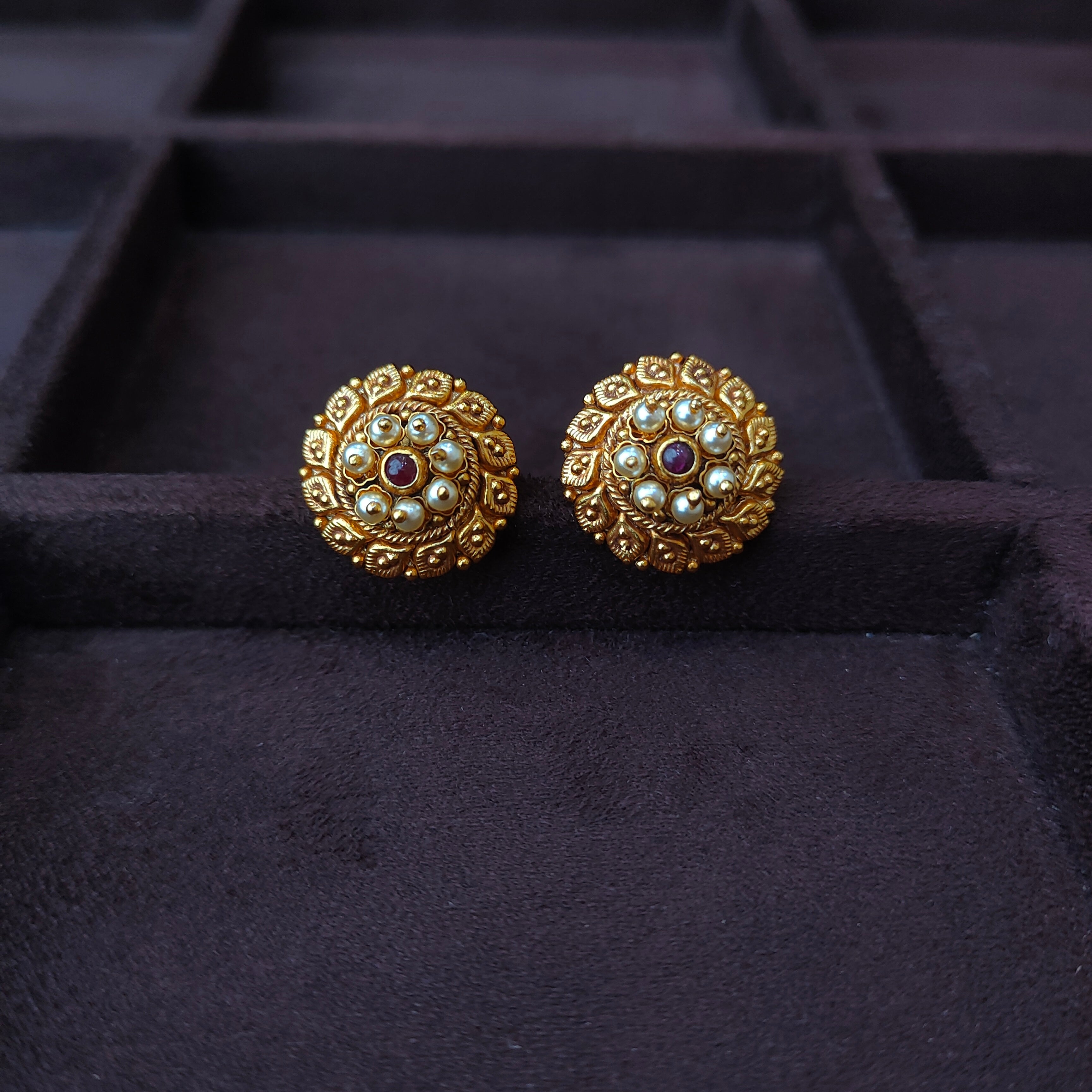925 Silver Gold Plated Nakshi Round Earstud -0055