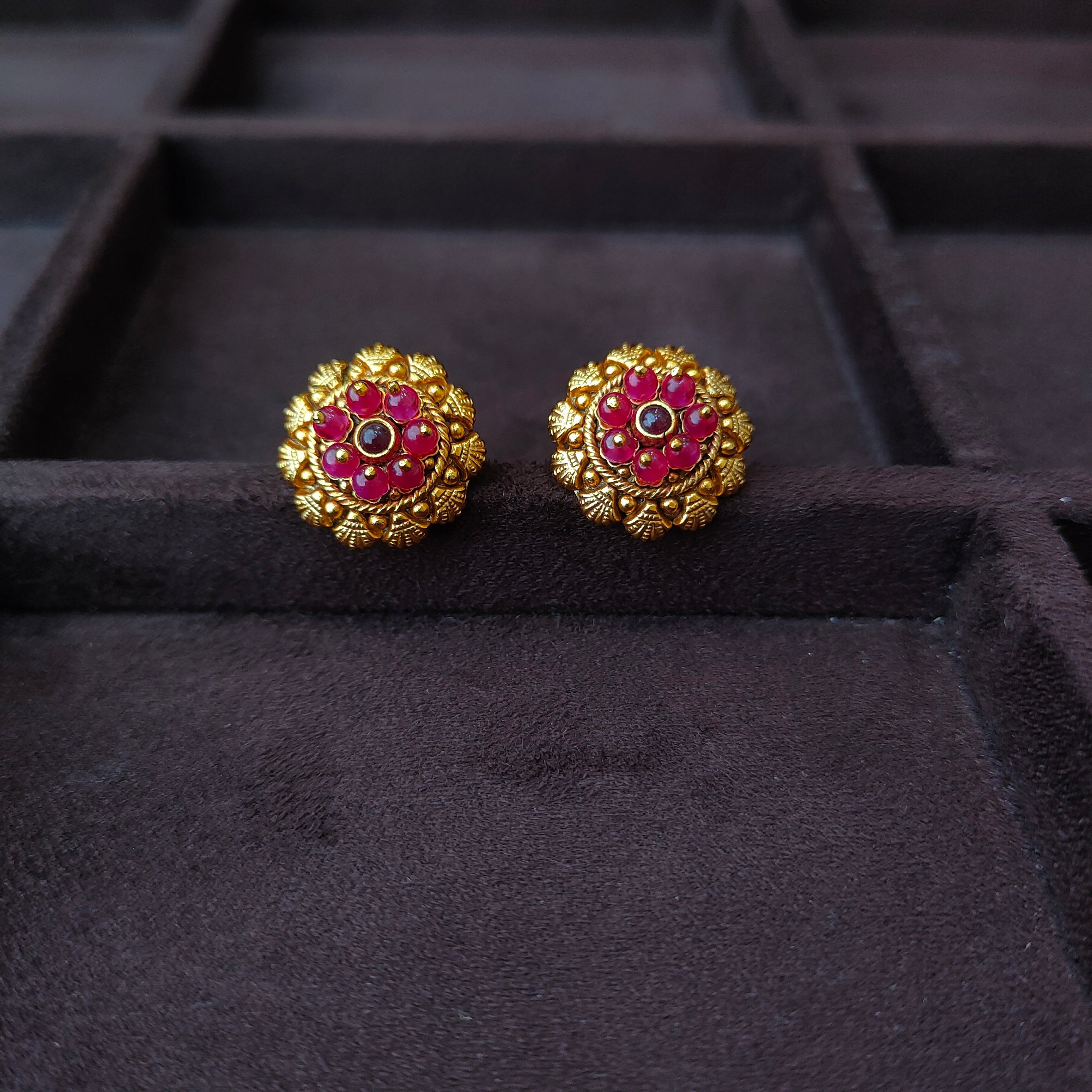 925 Silver Gold Plated Nakshi Round Earstud -0058