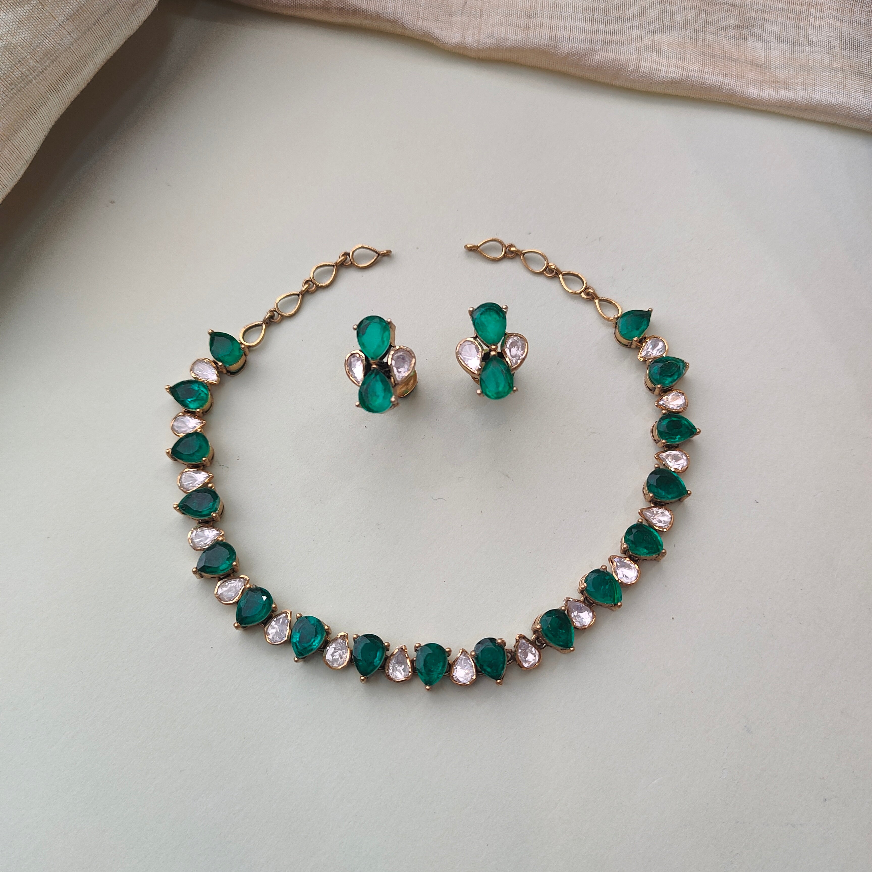 925 Silver Victorian Emerald Choker With Earrings -0170