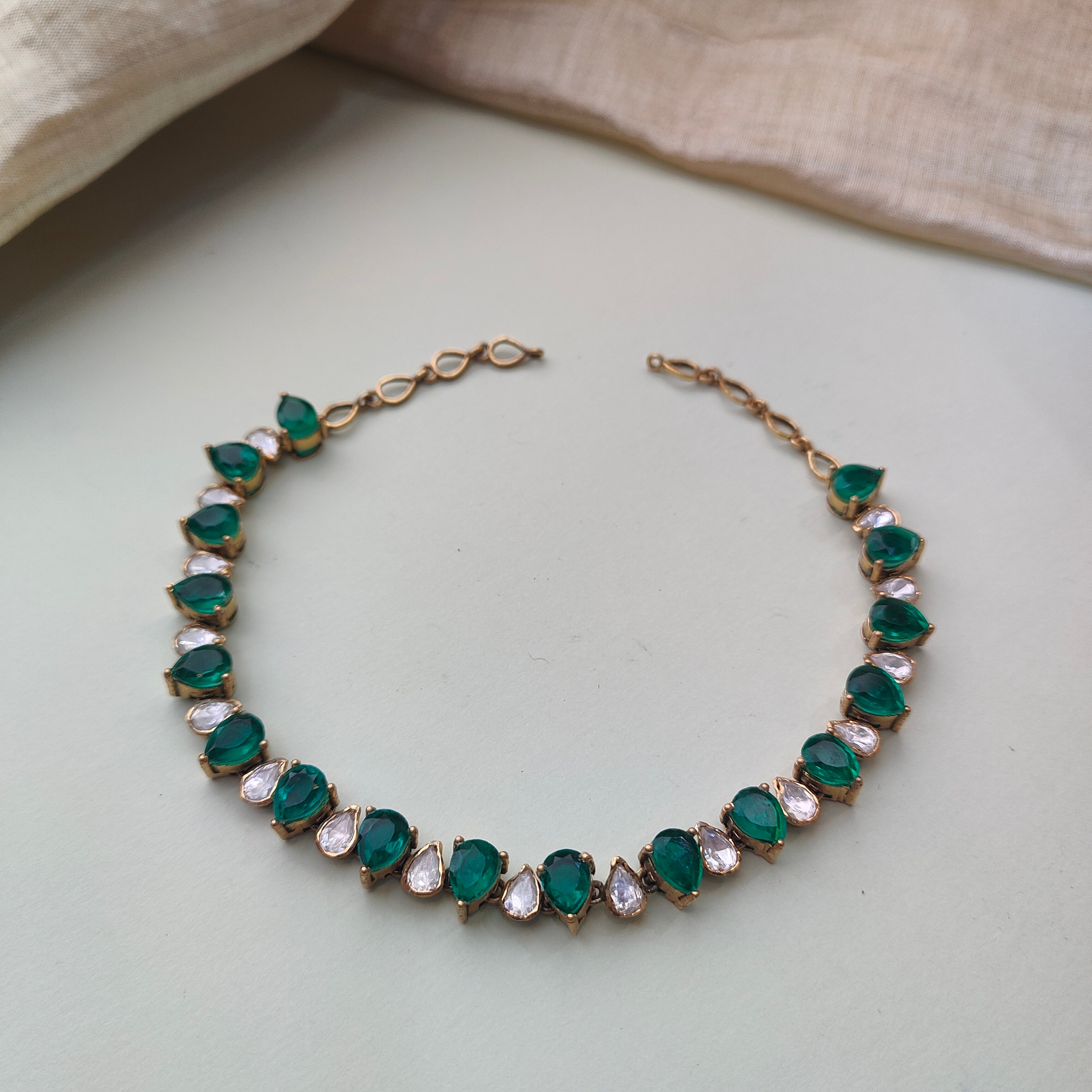 925 Silver Victorian Emerald Choker With Earrings -0170