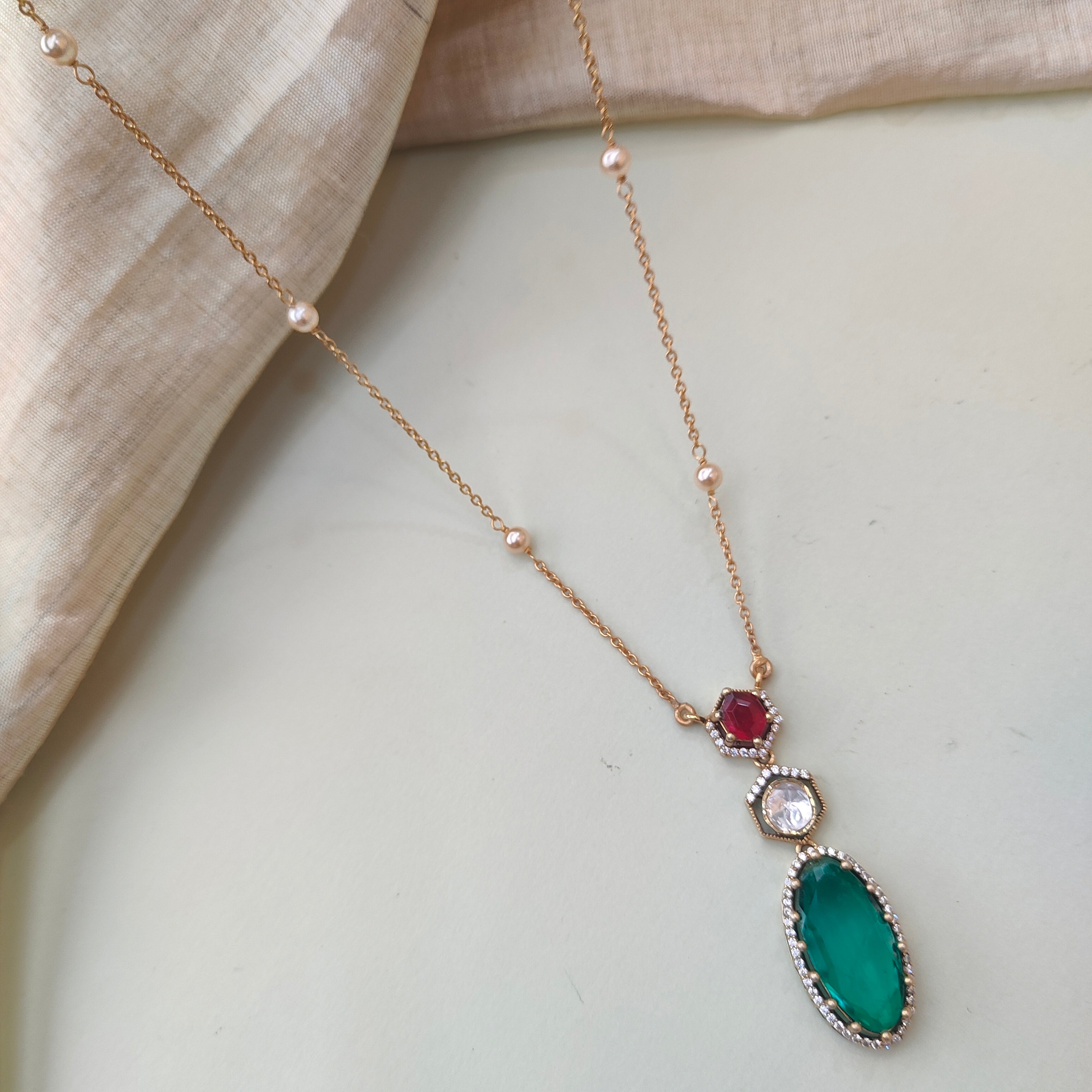 925 Silver Victorian Emerald Necklace With Earrings - 0157