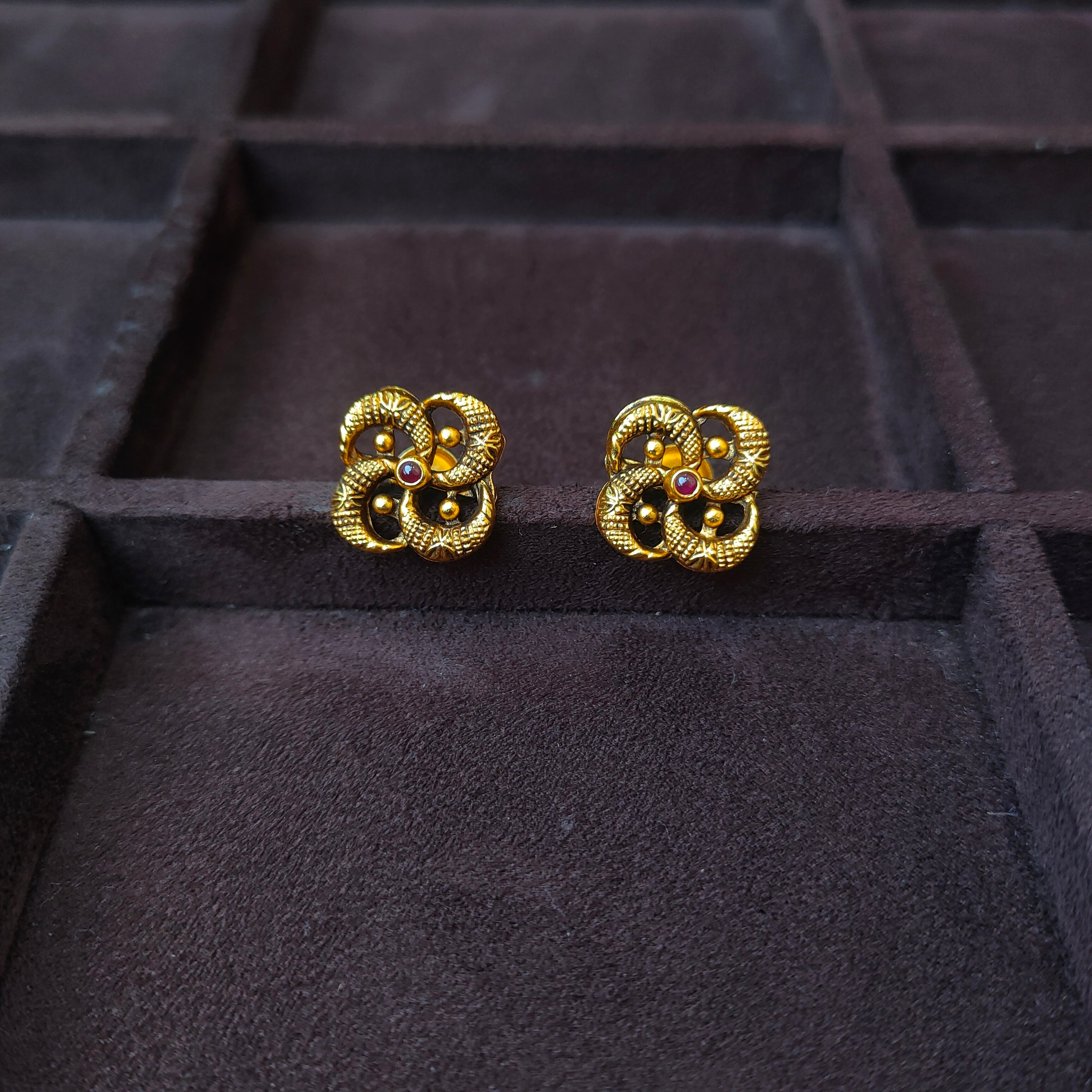 925 Silver Gold Plated Flower Earstud -0181