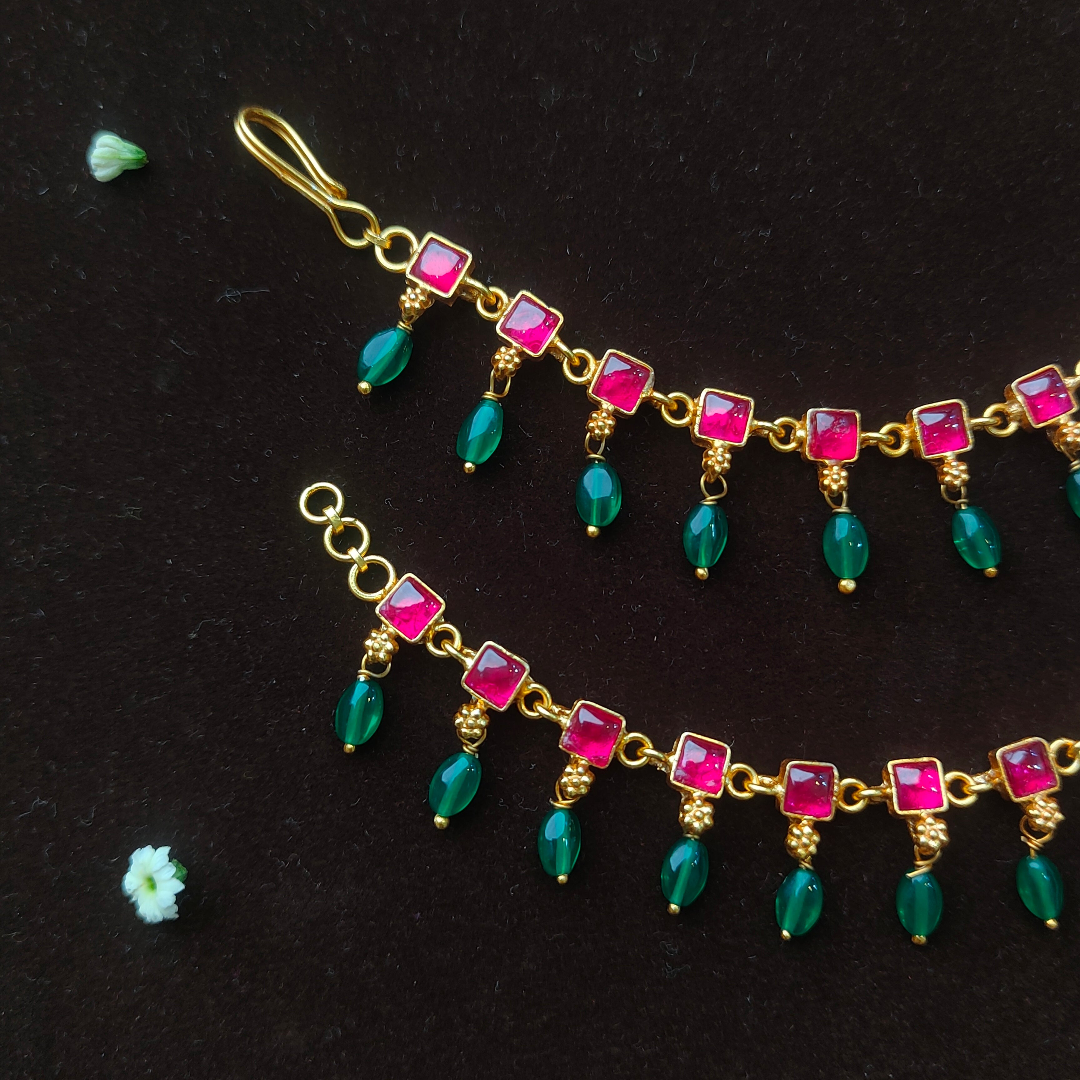 Sadhura Silver Earchain -004