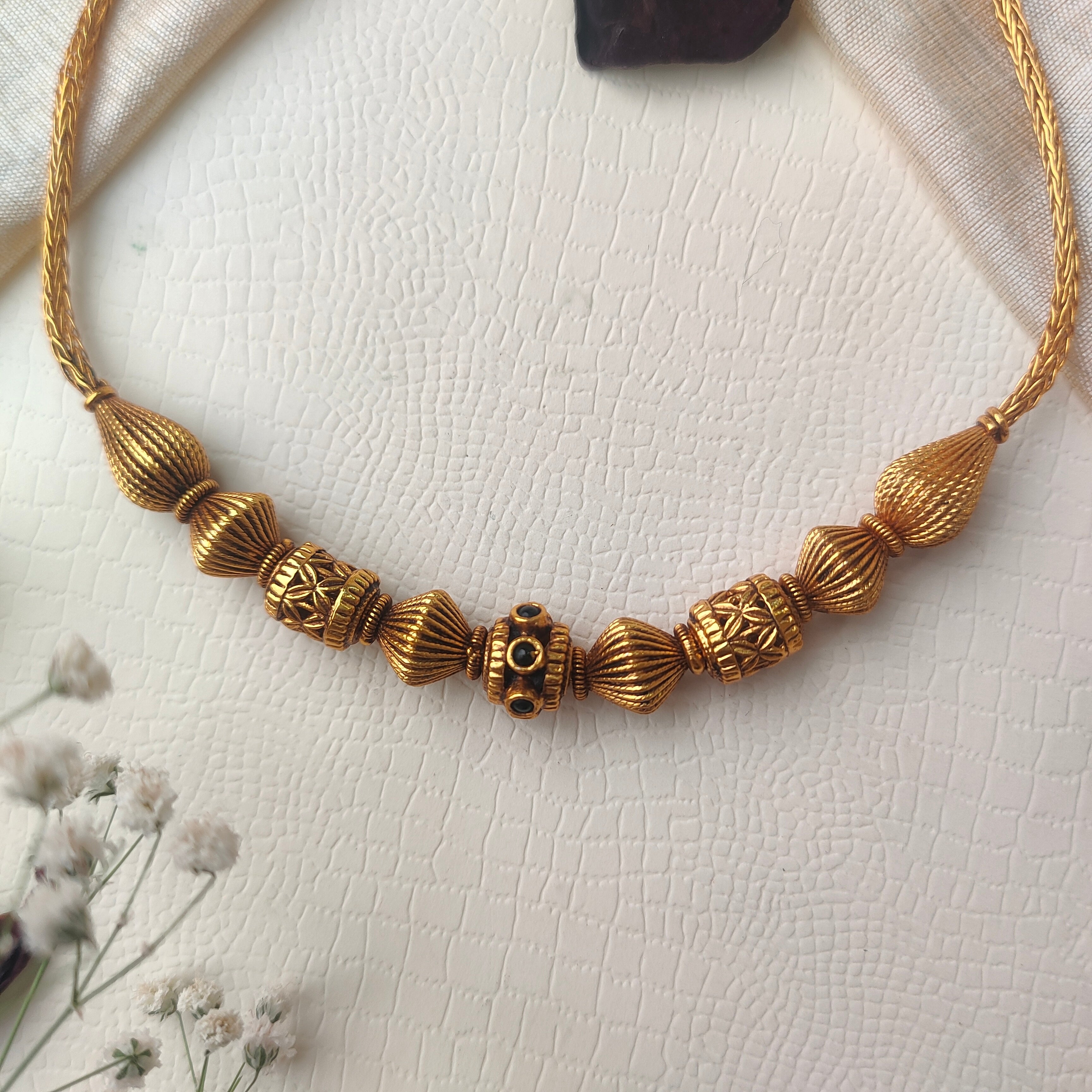 Minimal Gundu Necklace - 0021