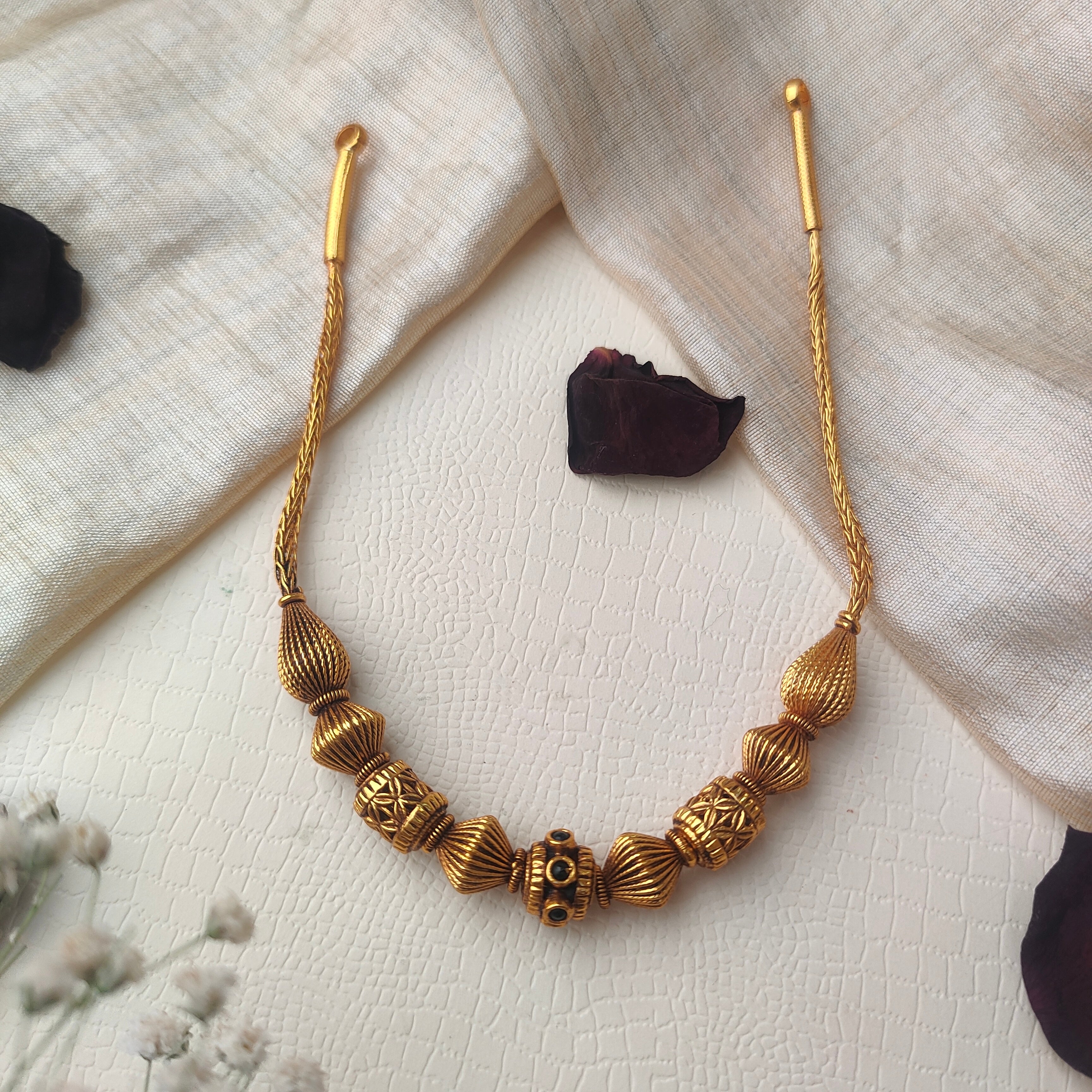 Minimal Gundu Necklace - 0021