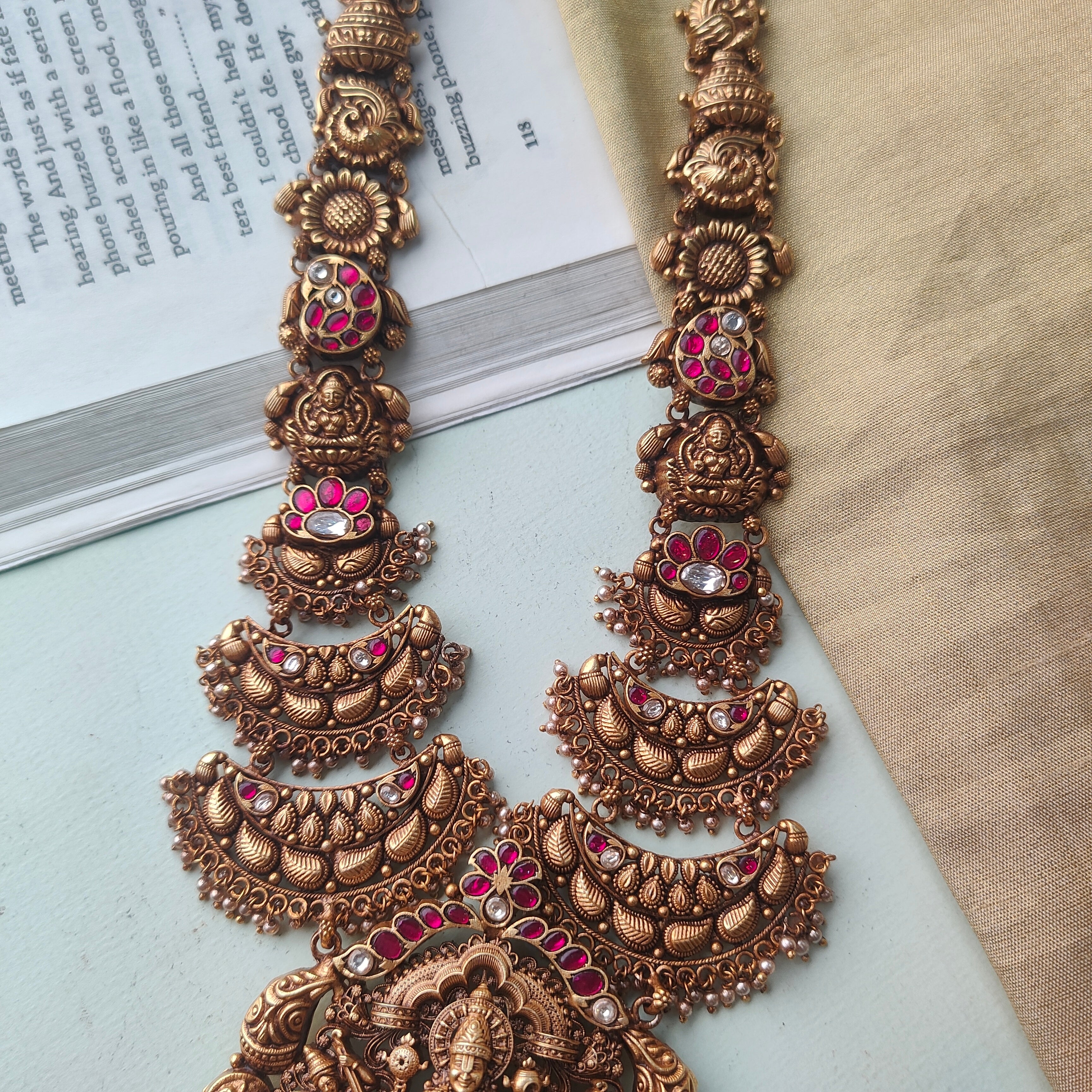 Perumal Silver Nakshi Kundan Haram - 0038