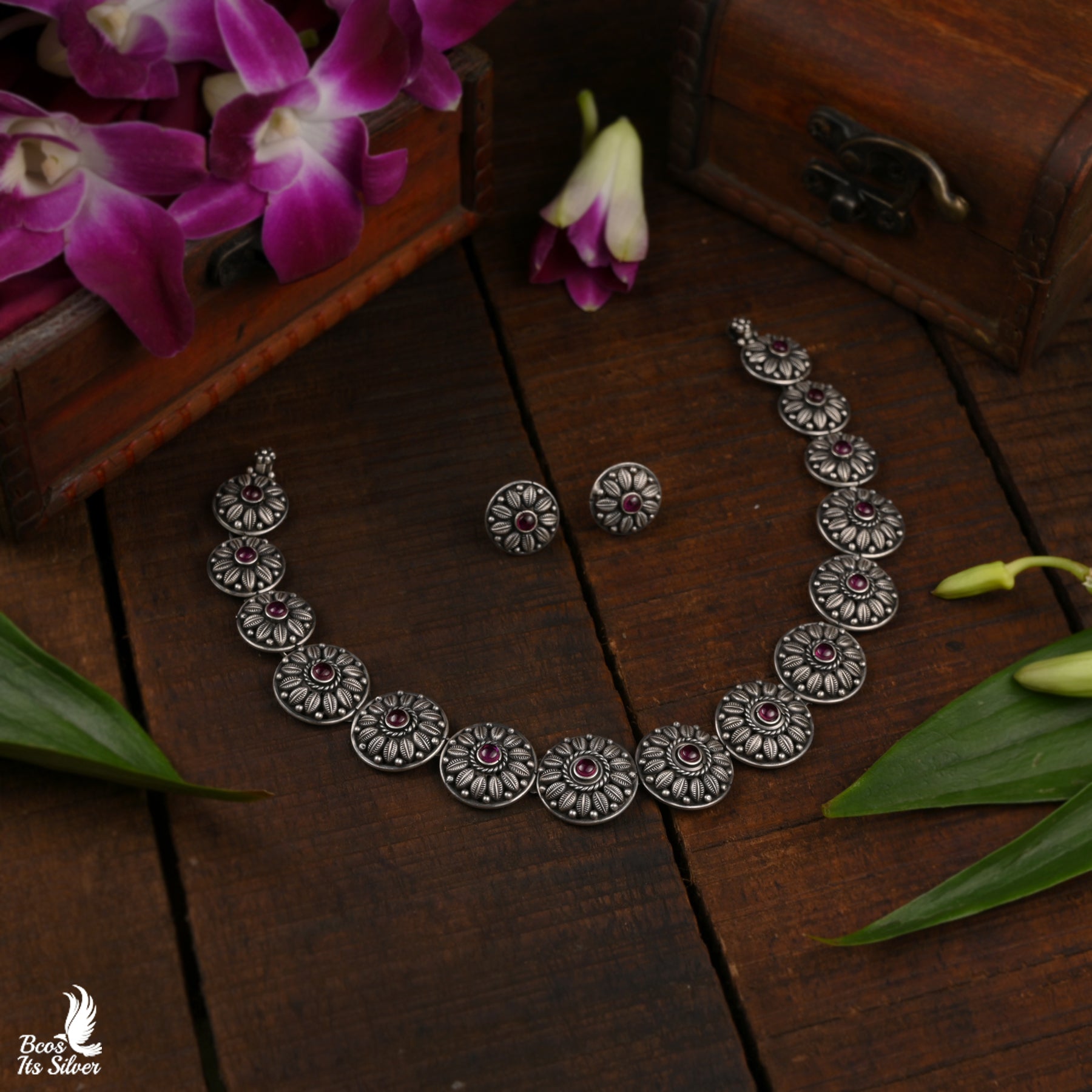 Oxidized Neckpiece With Stud - 5979