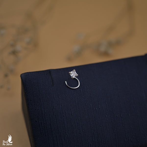 Triangle Nosepin Wire - 0404