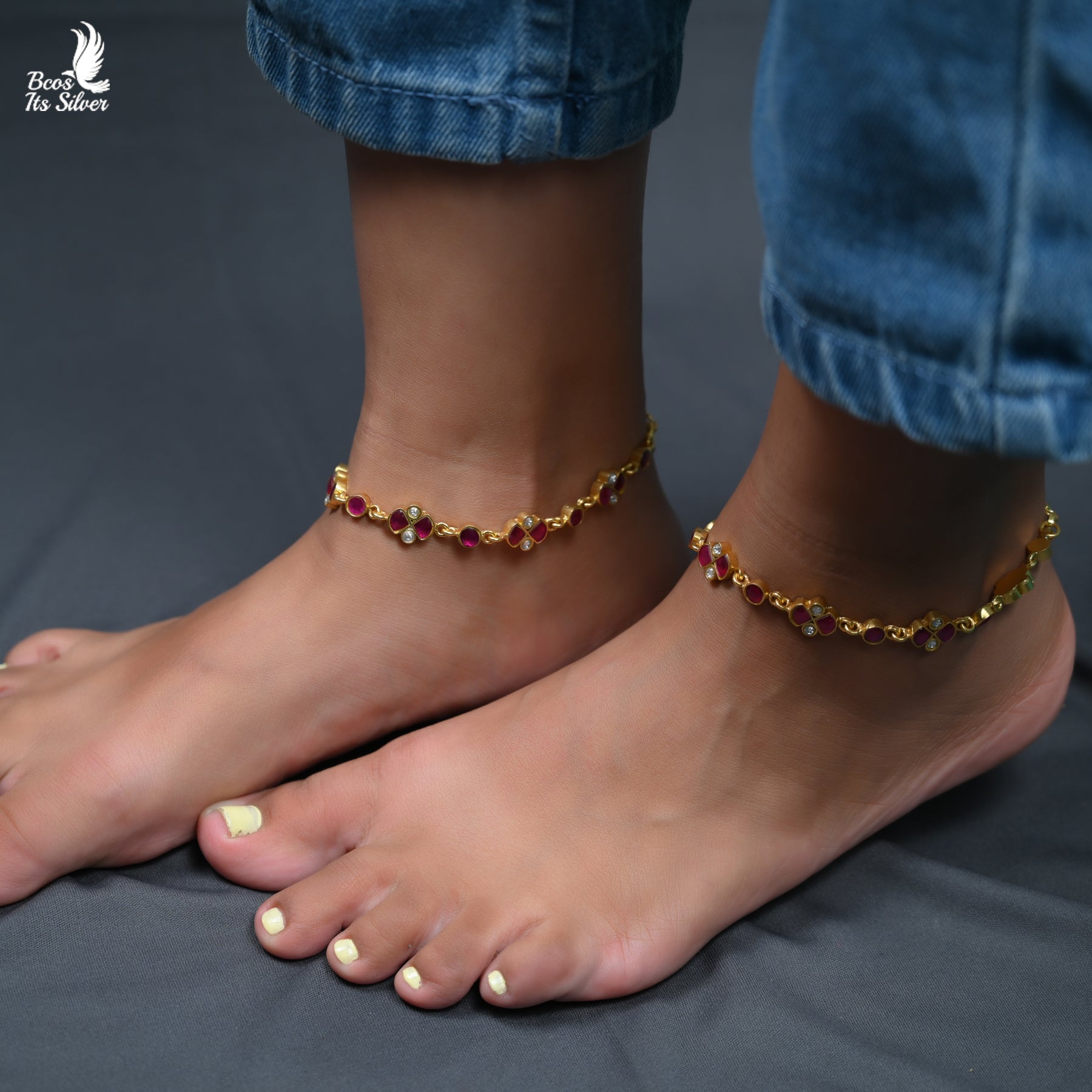 Gold Pleated Kundan Anklet - 3895