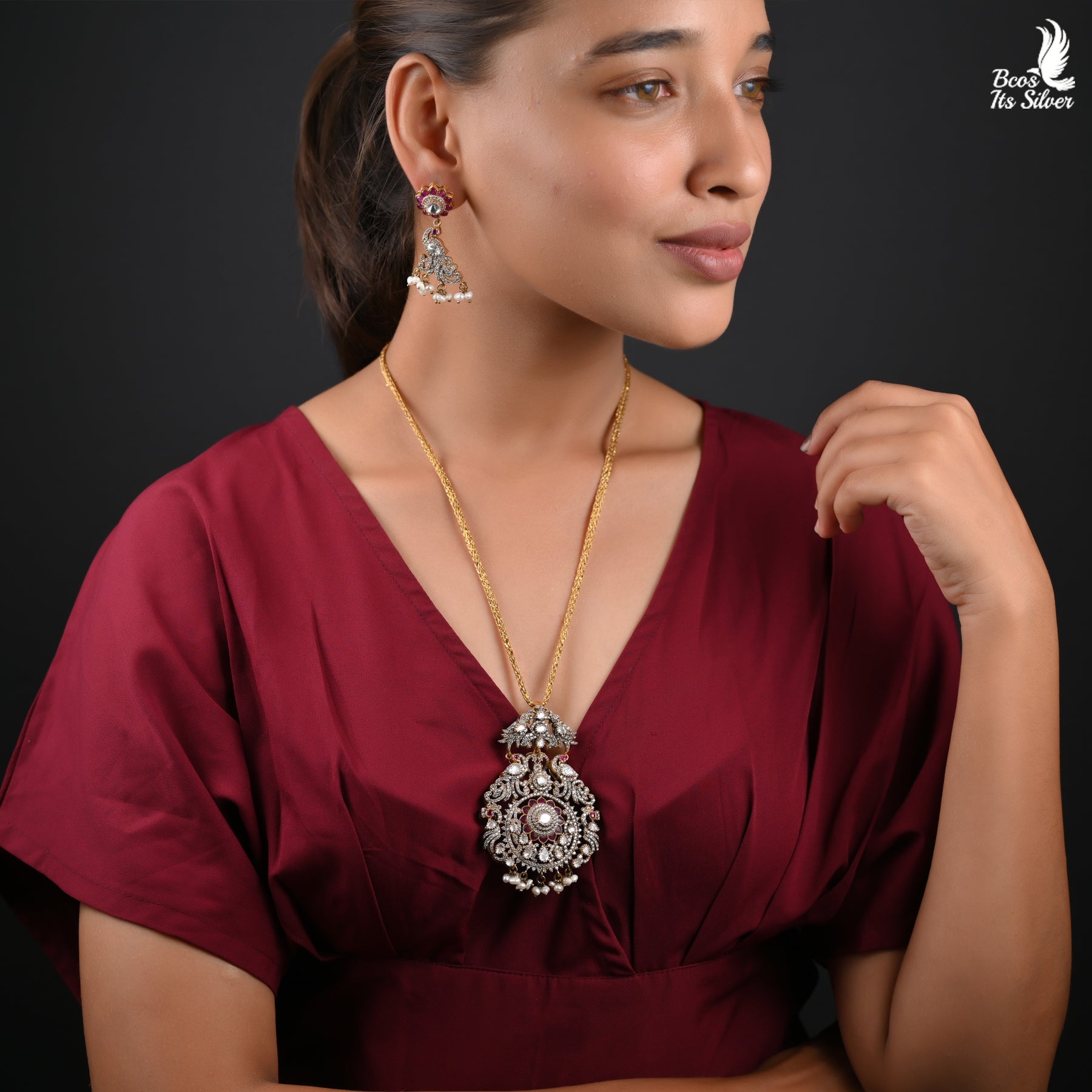 Victorian Pendant with Earring - 3259