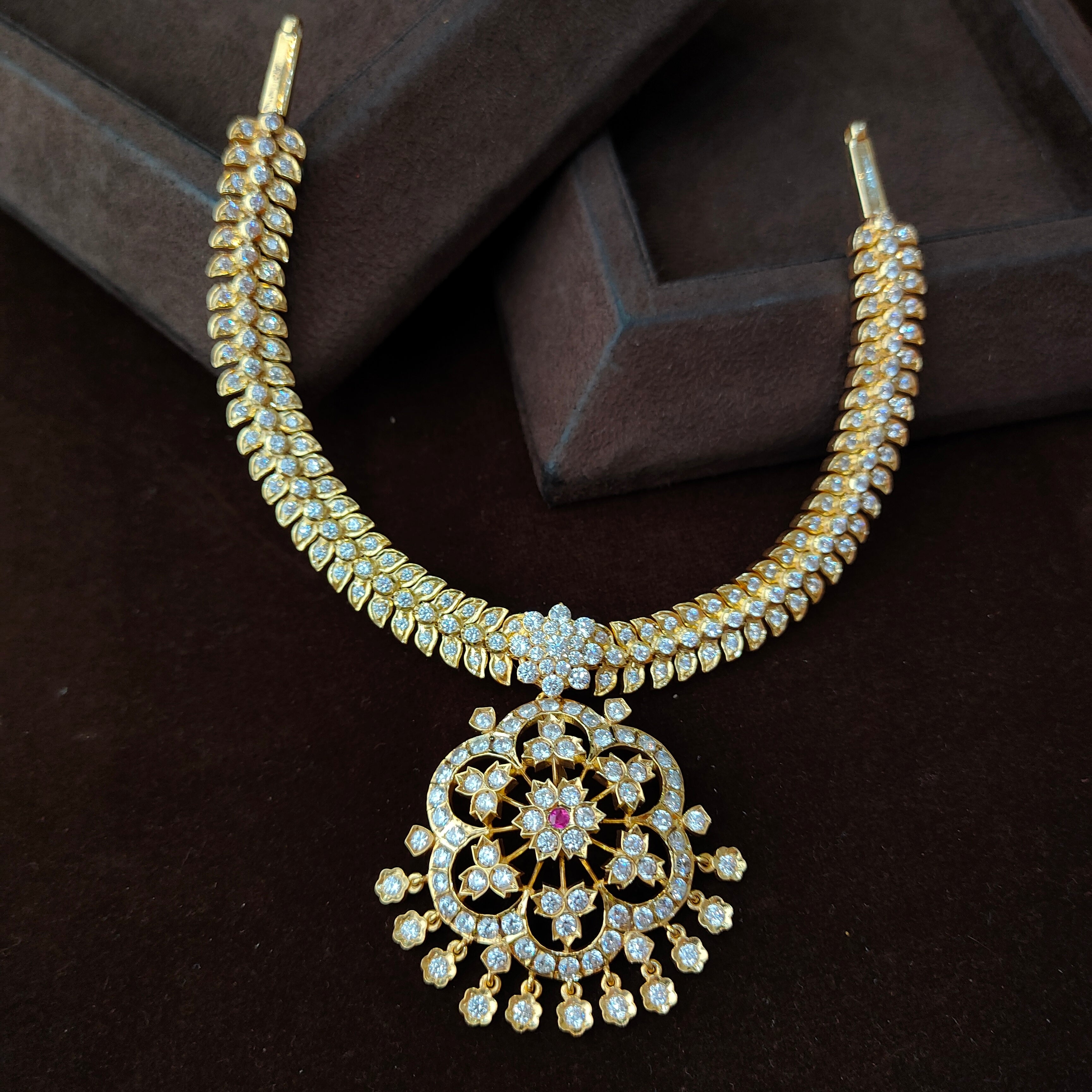 925 Gold plated Padmini Attigai Necklace - 5560 ( MADE TO ORDER )