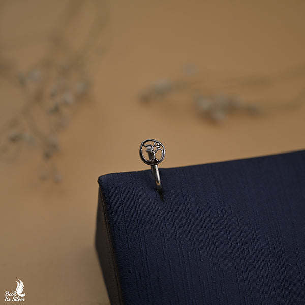 Silver OM Nosepin Clip on -0222
