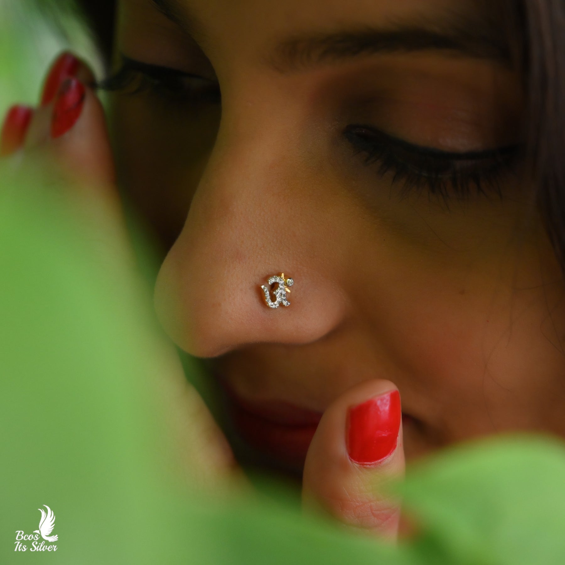 Theia Javle Ohm nosepin-6273