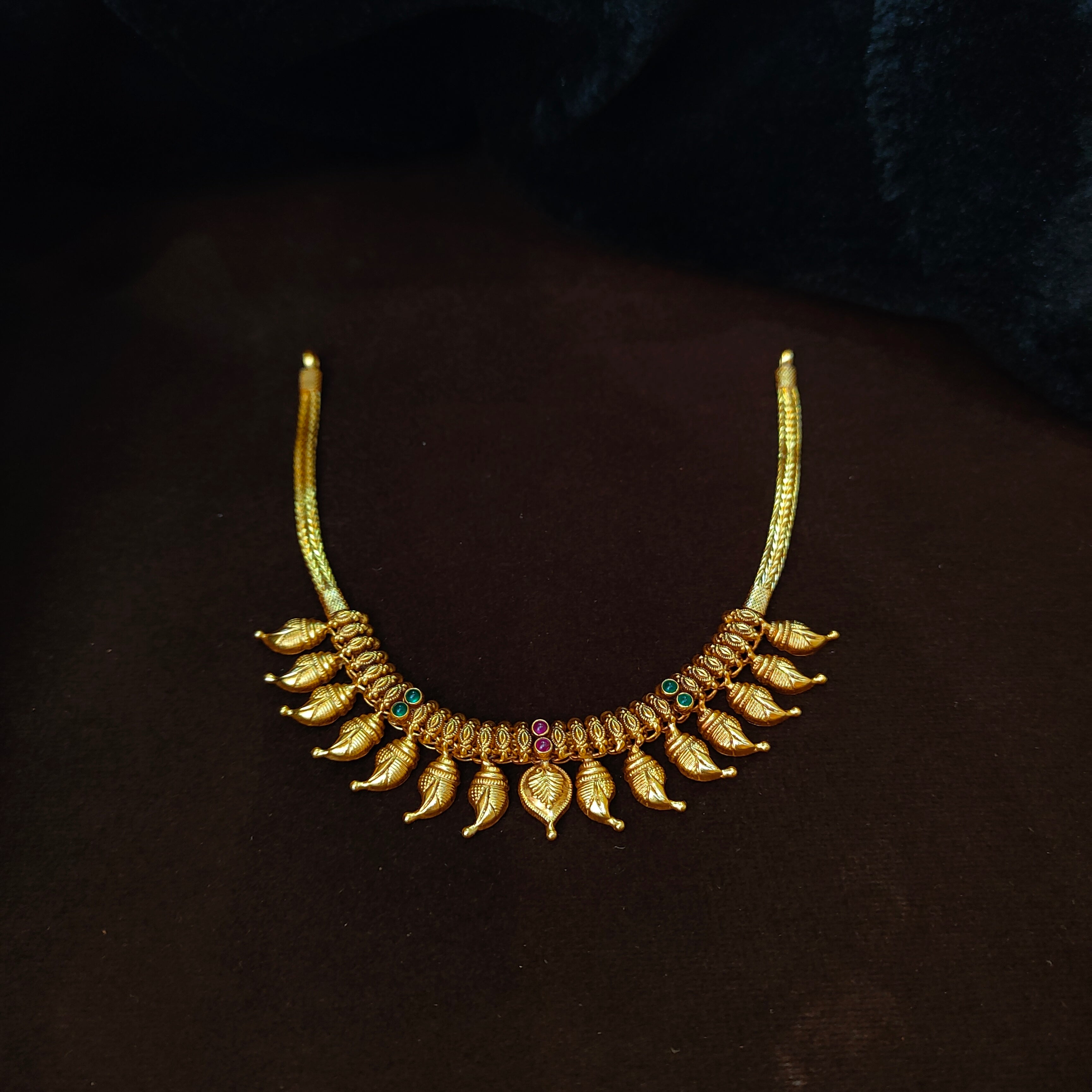 925 Silver Traditional Leaf Necklace - 5605