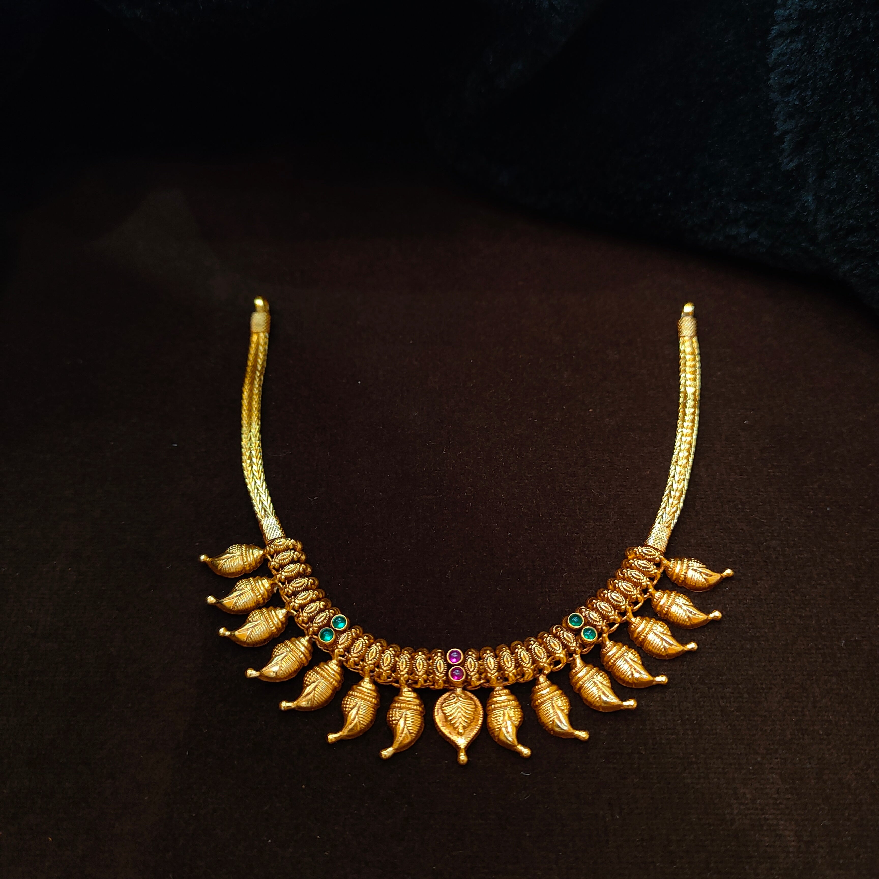 925 Silver Traditional Leaf Necklace - 5605