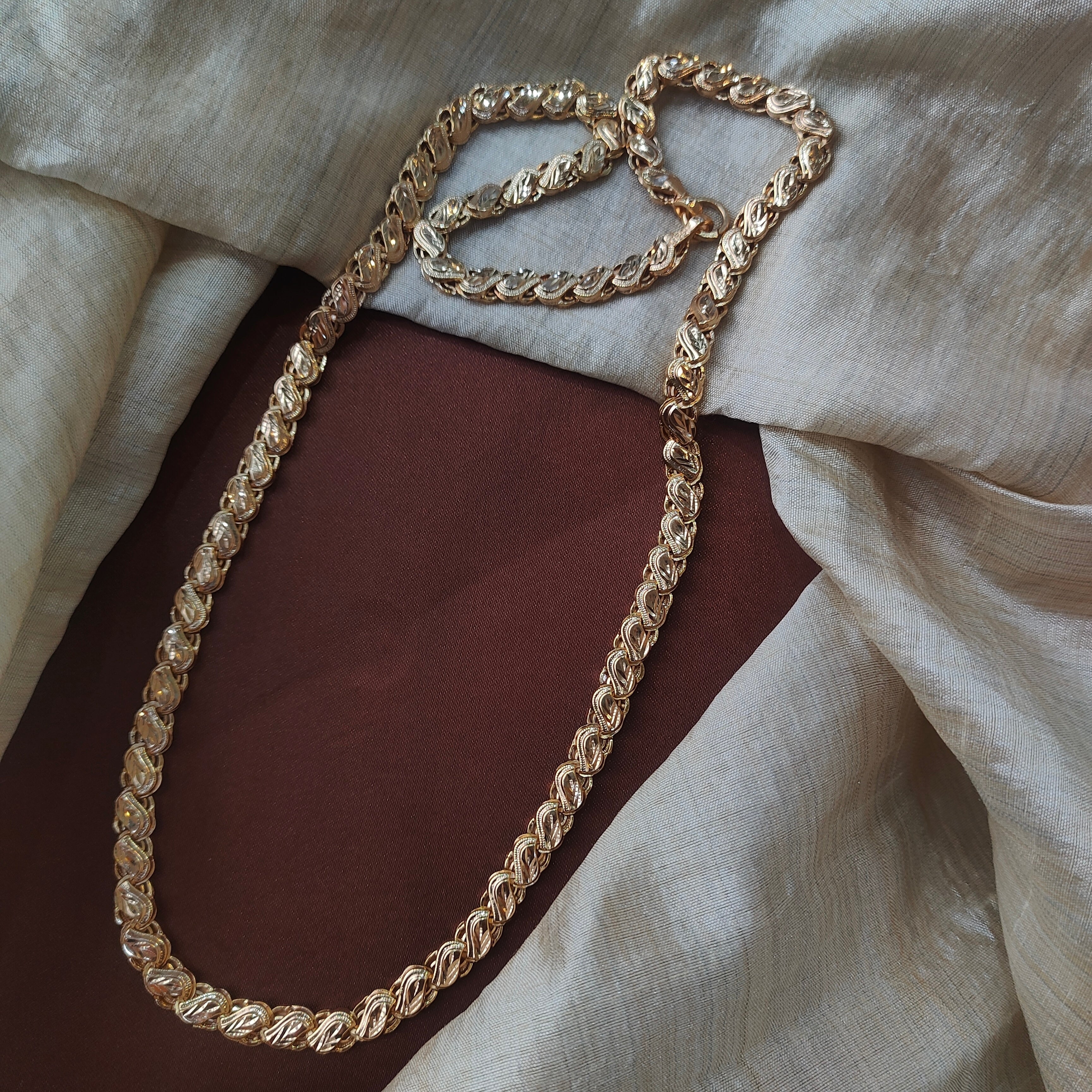 Silver Chain - 0543 - BCOS Its Silver