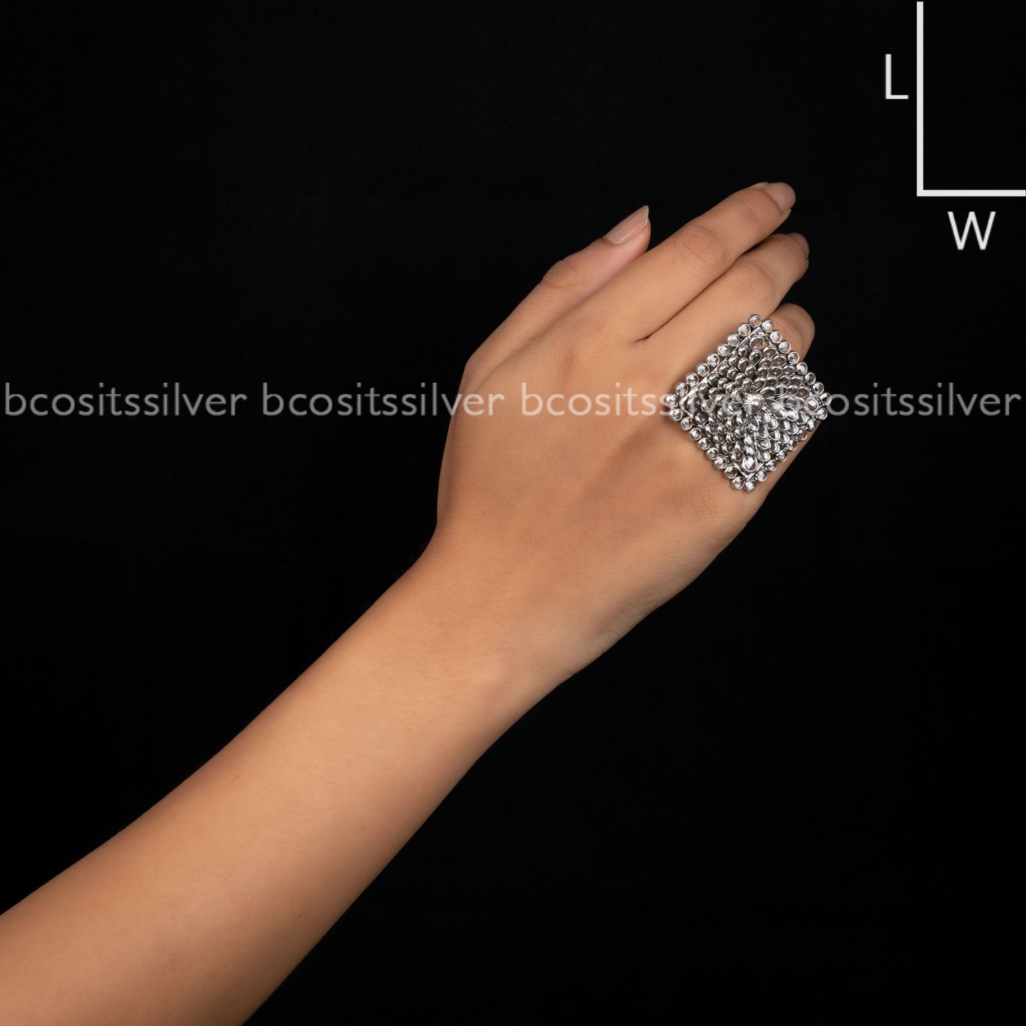 Oxidized Finger Ring - 1068