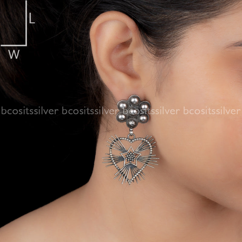 Pure 925 Silver Oxidized Flower Earring - 4268