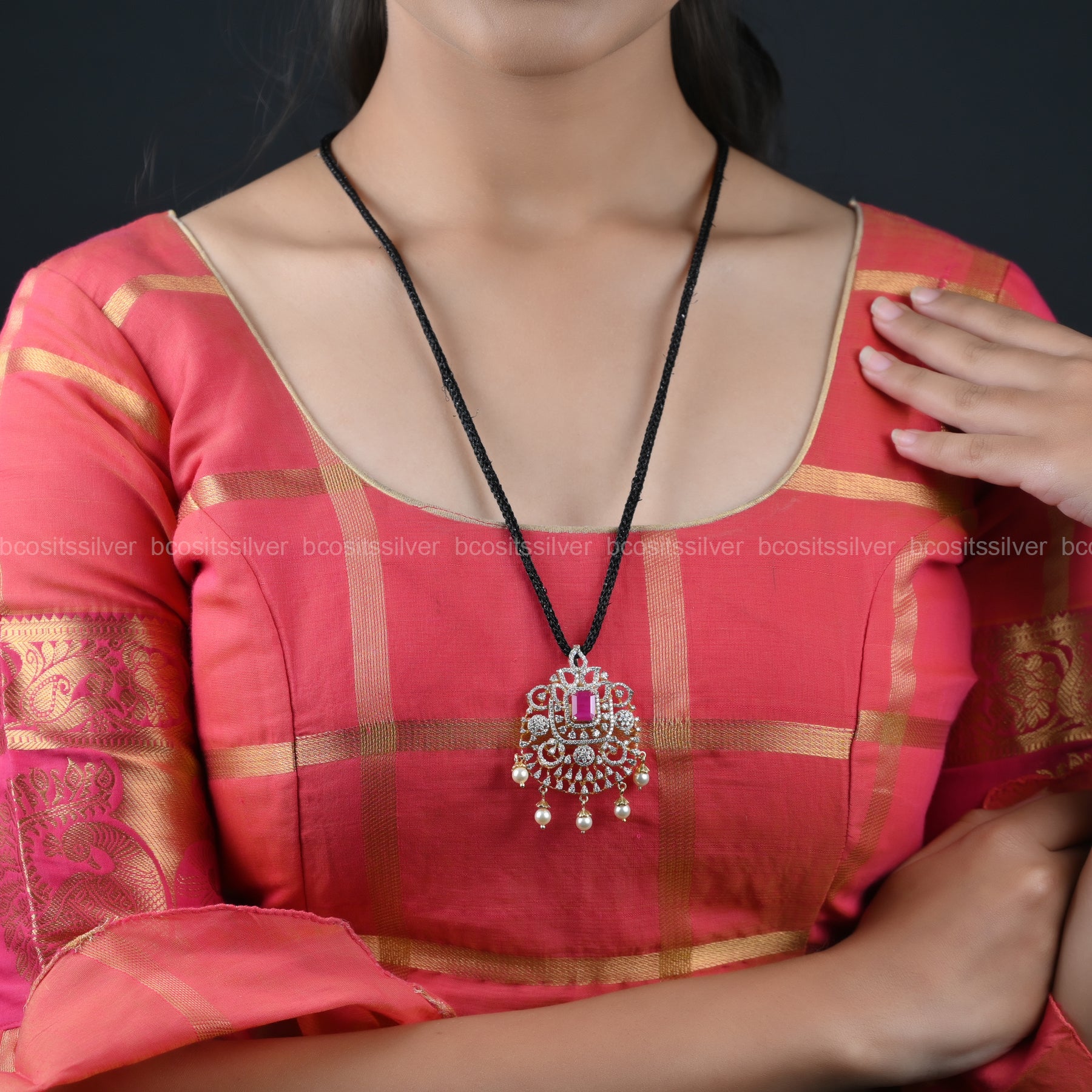 Theia Navaratri Pendant Comes Tikka - 7077 - ( MADE TO ORDER )