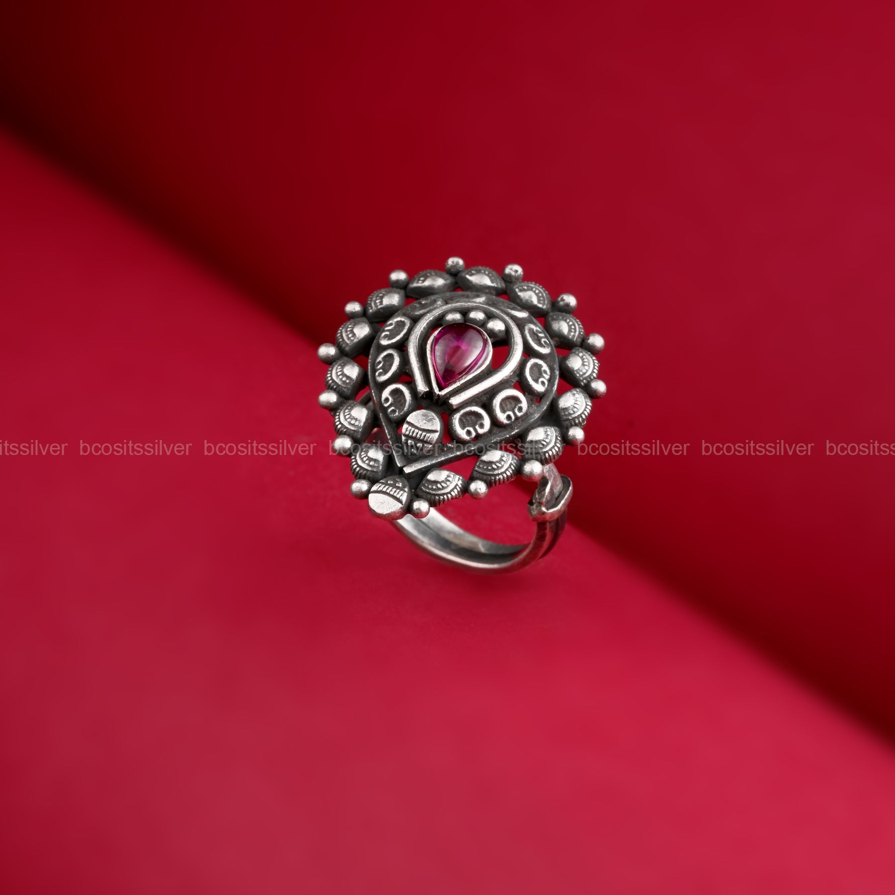 Oxidized Finger Ring - 1737