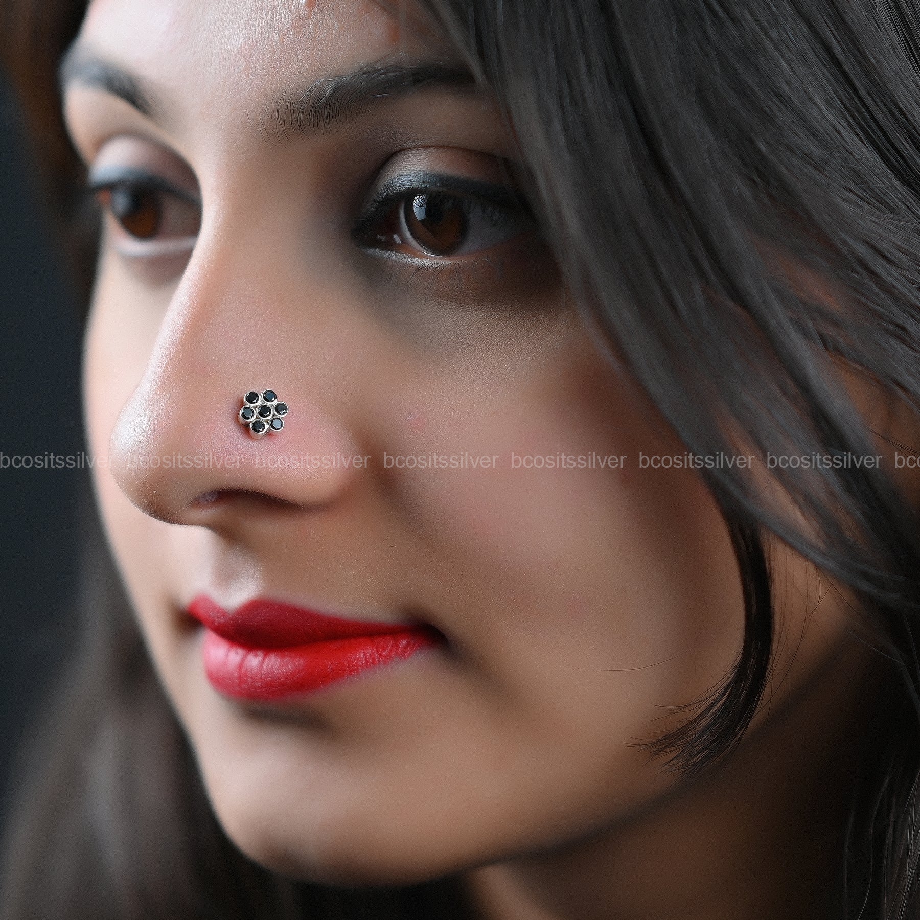 Seven Stone Nosepin Wire - 0795