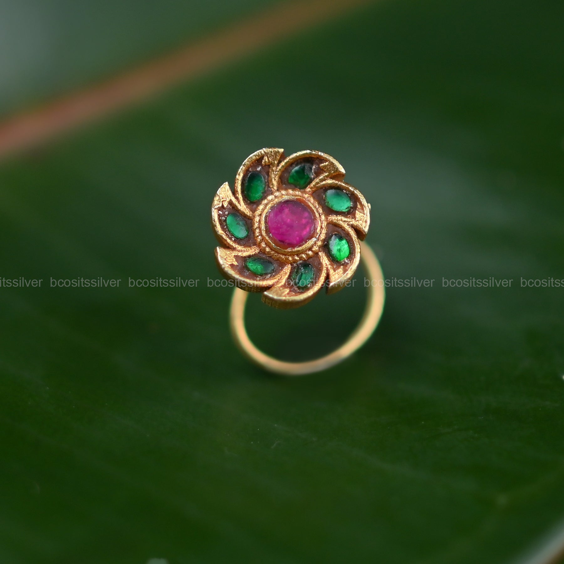 ZIA - Green & Pink Wire type