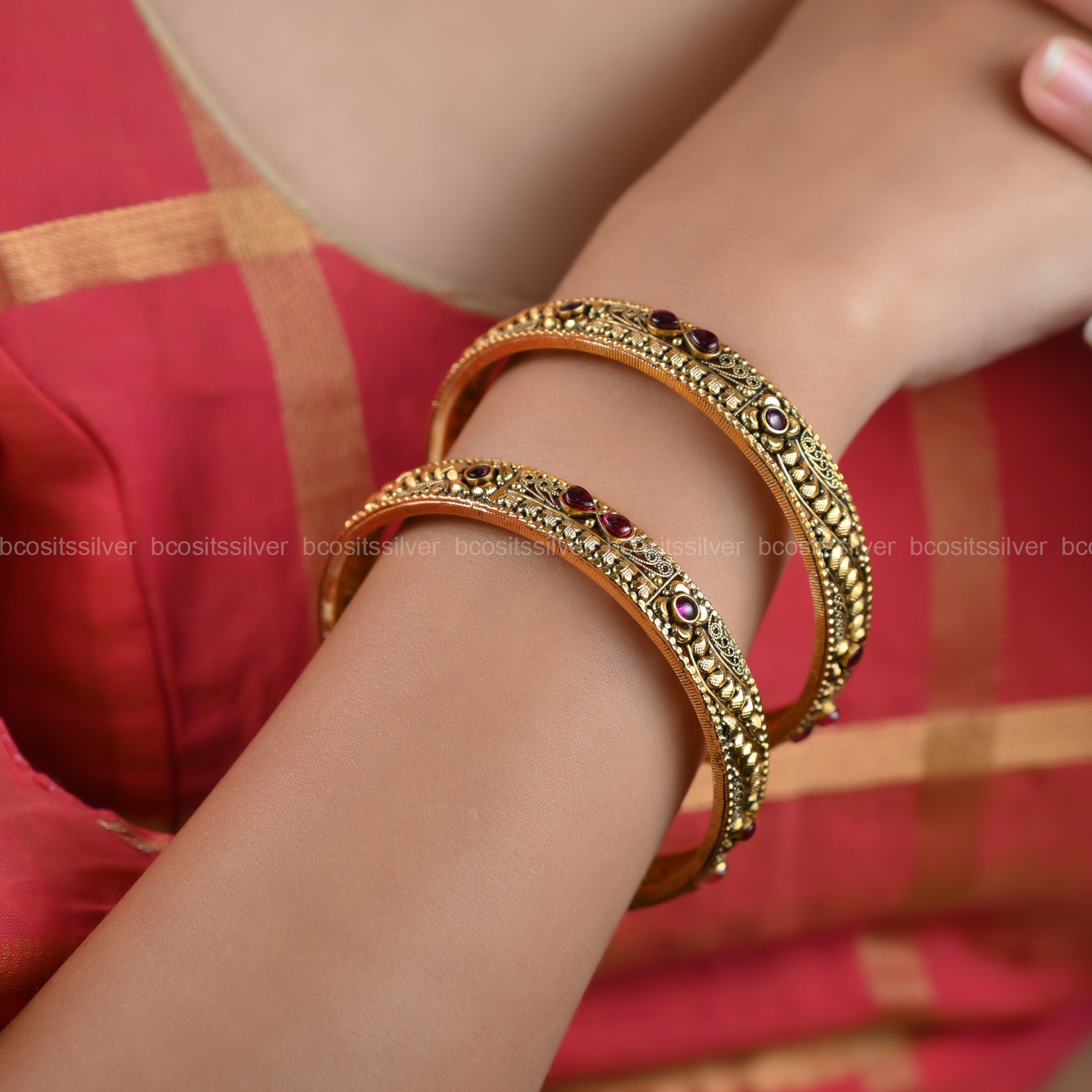 Gold Plated Navilu Bangle - 106 - Size 2.6