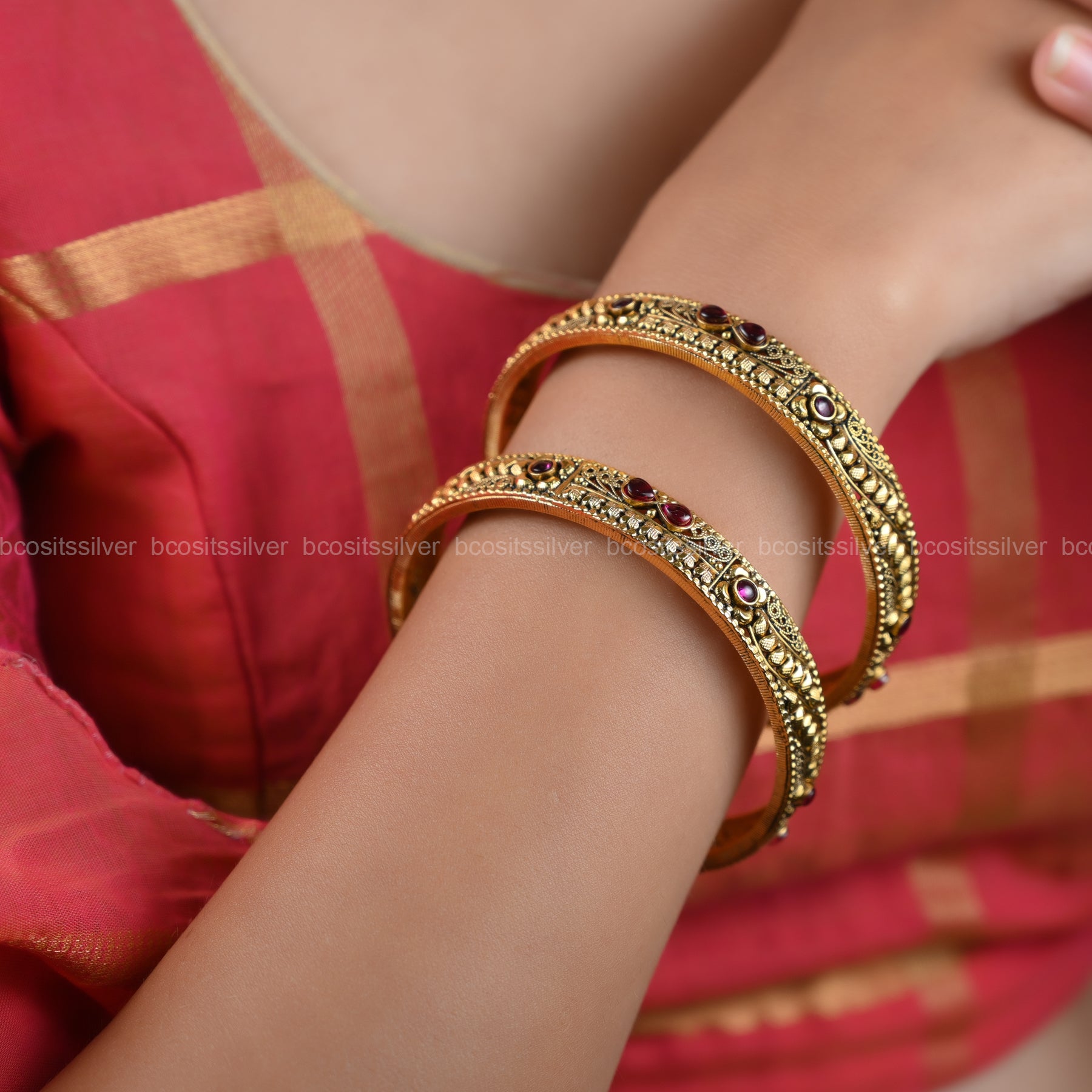 Gold Plated Navilu Bangle - 106 - Size 2.6