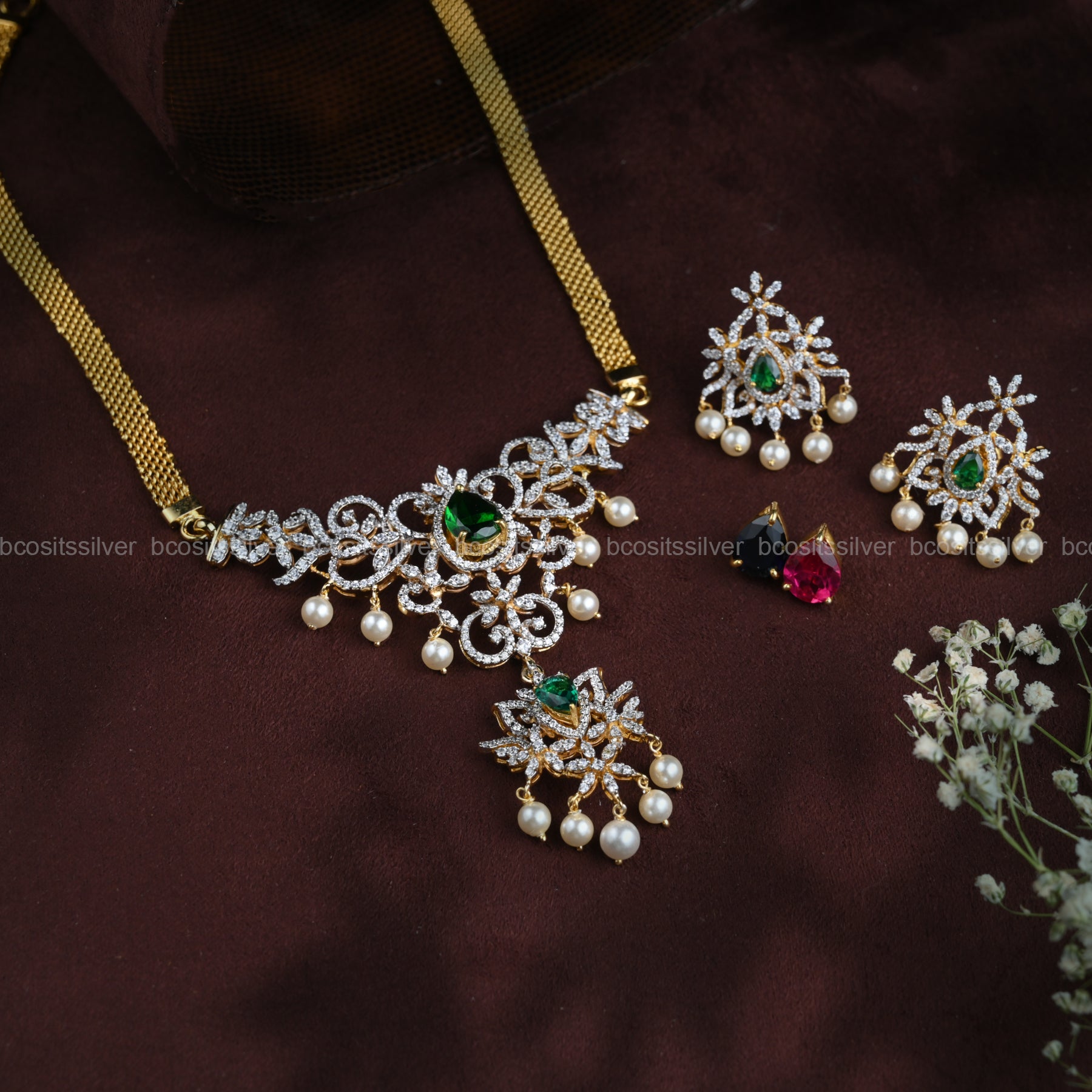Theia Sankranti Neckpiece - 1036 -( MADE TO ORDER )