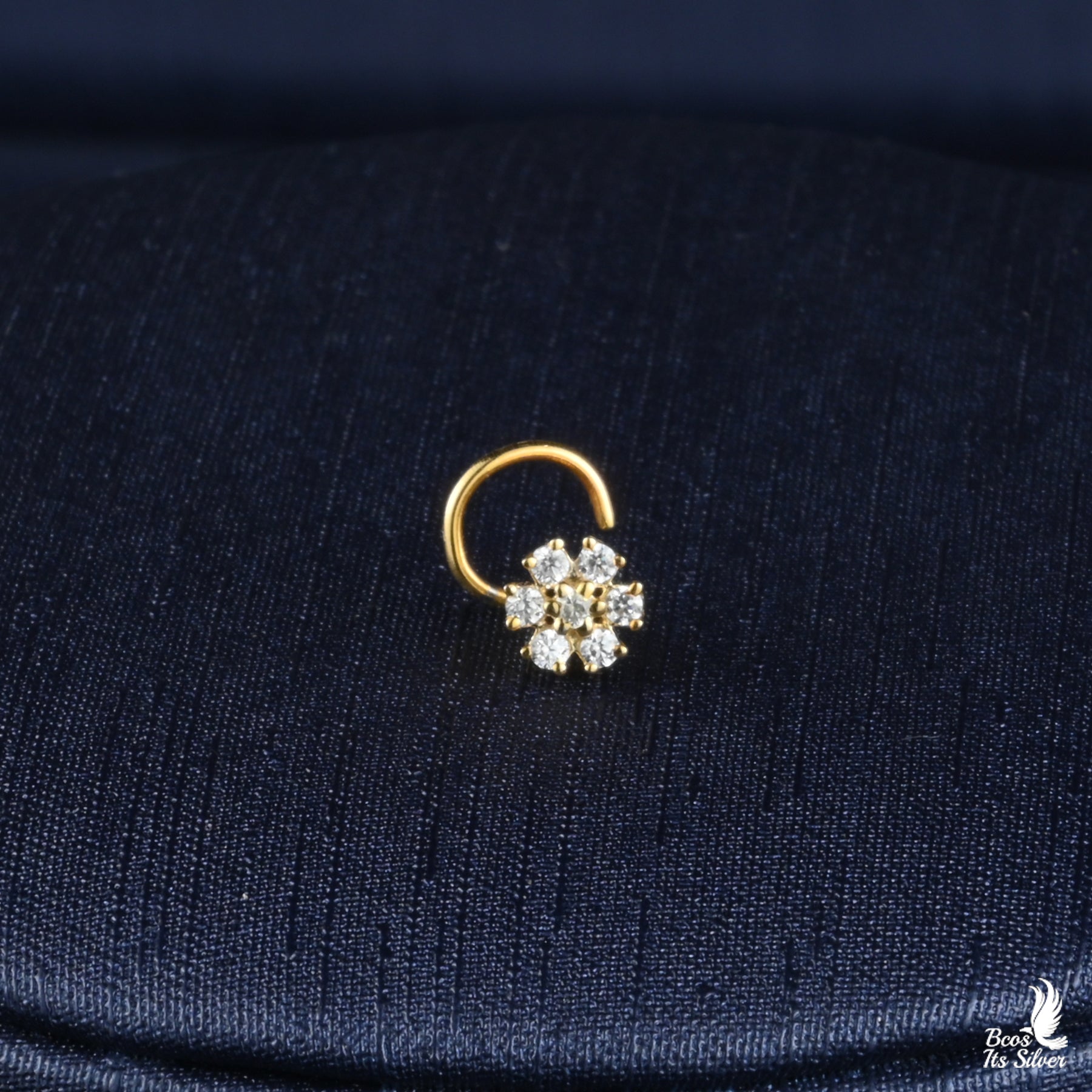 Theia diamond Look Nosepin