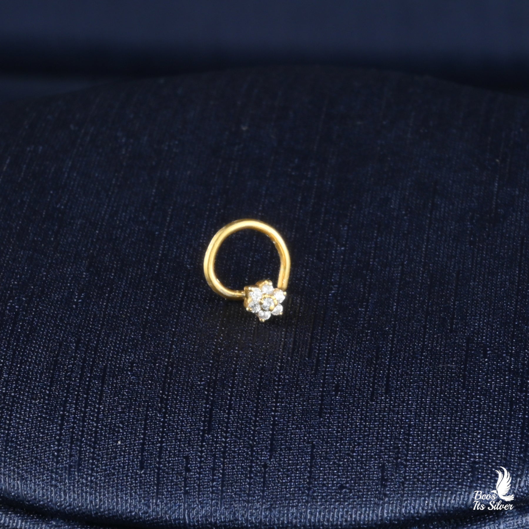 Theia diamond Look Nosepin