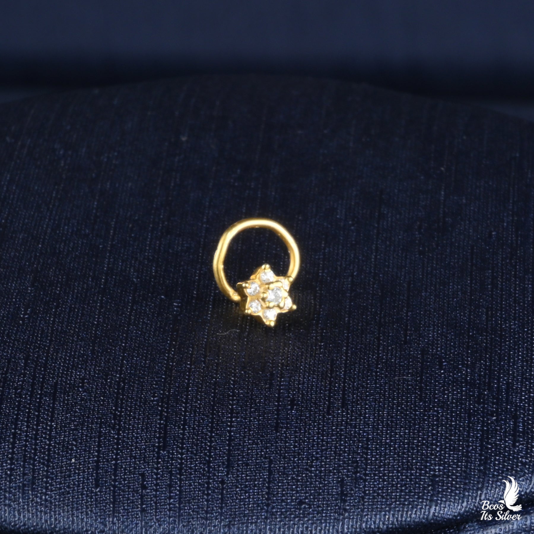 Theia diamond Look Nosepin