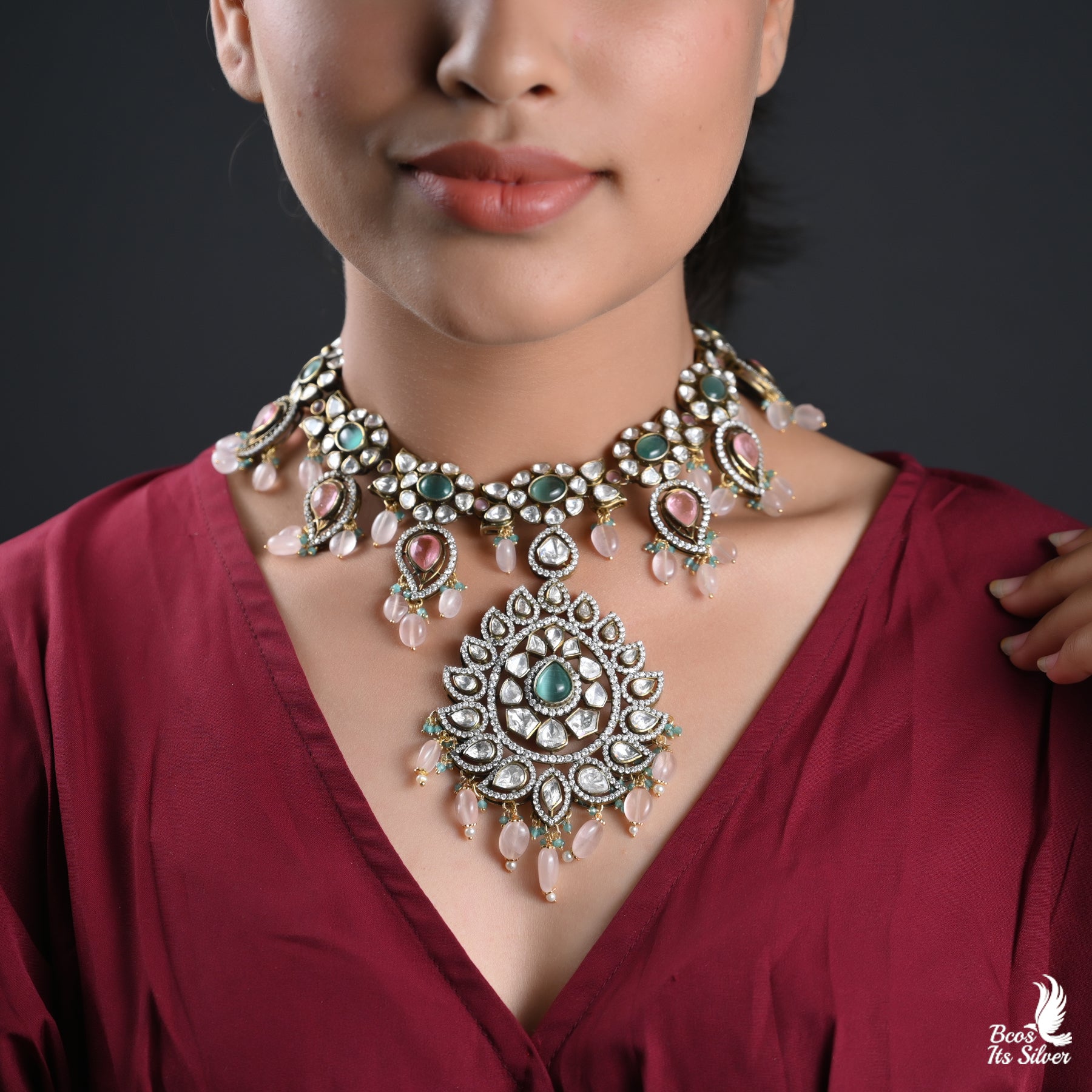 Victorian Neckpiece - 2709