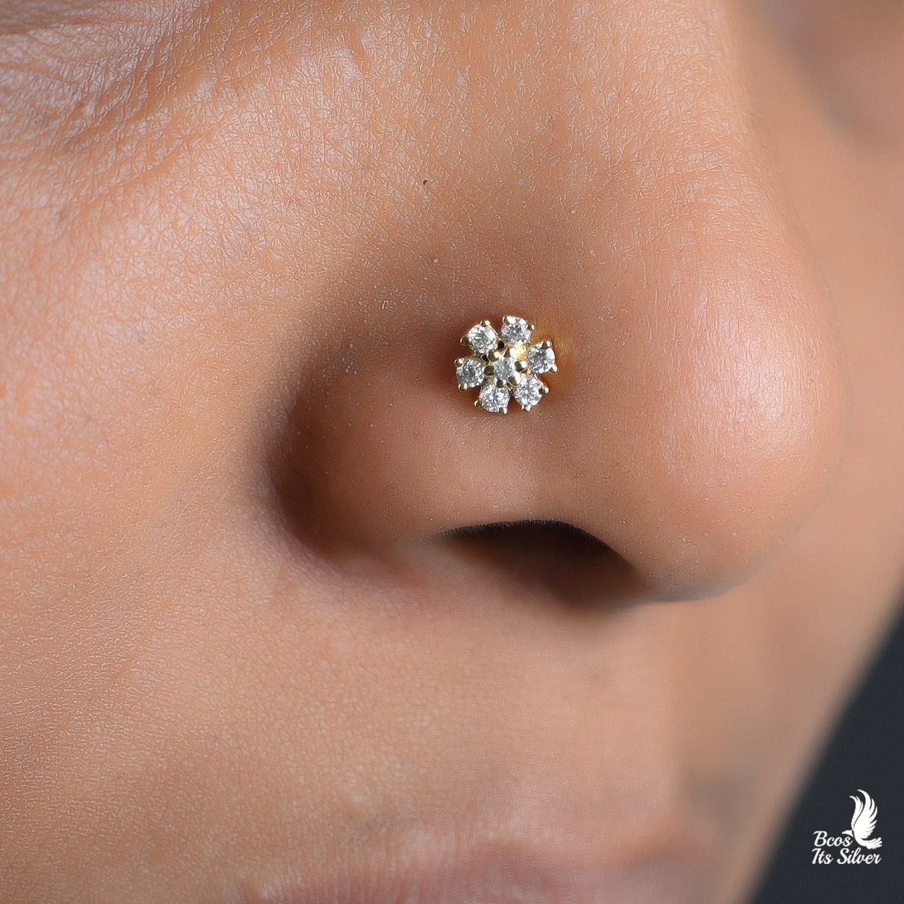 Theia diamond Look Nosepin