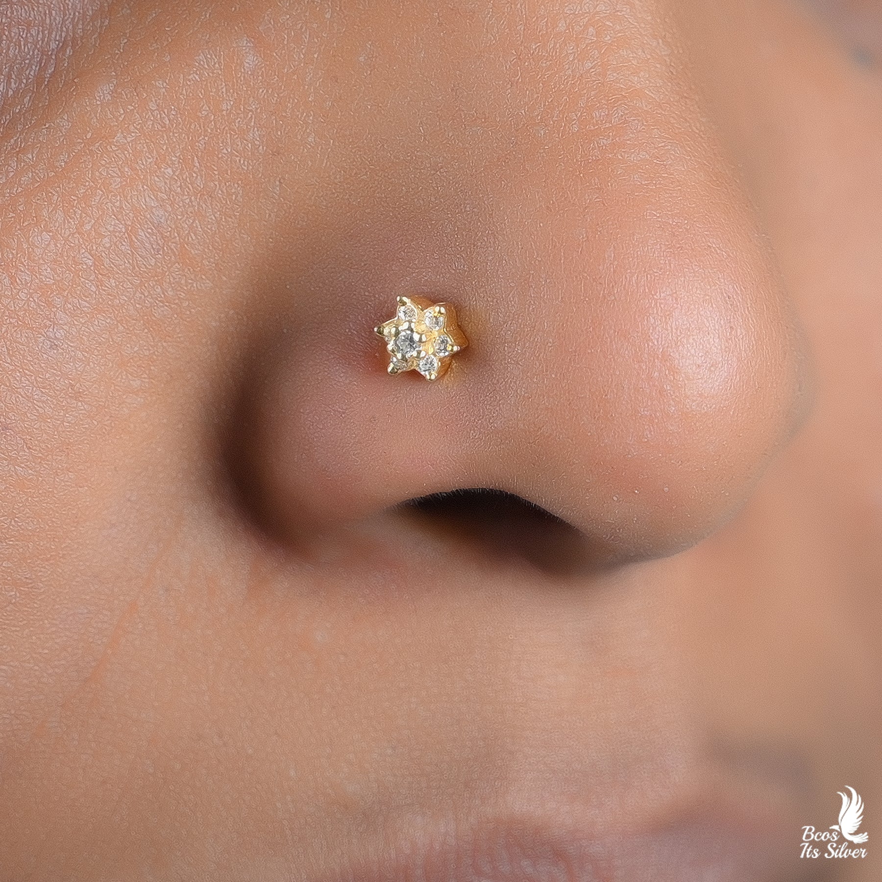 Theia diamond Look Nosepin