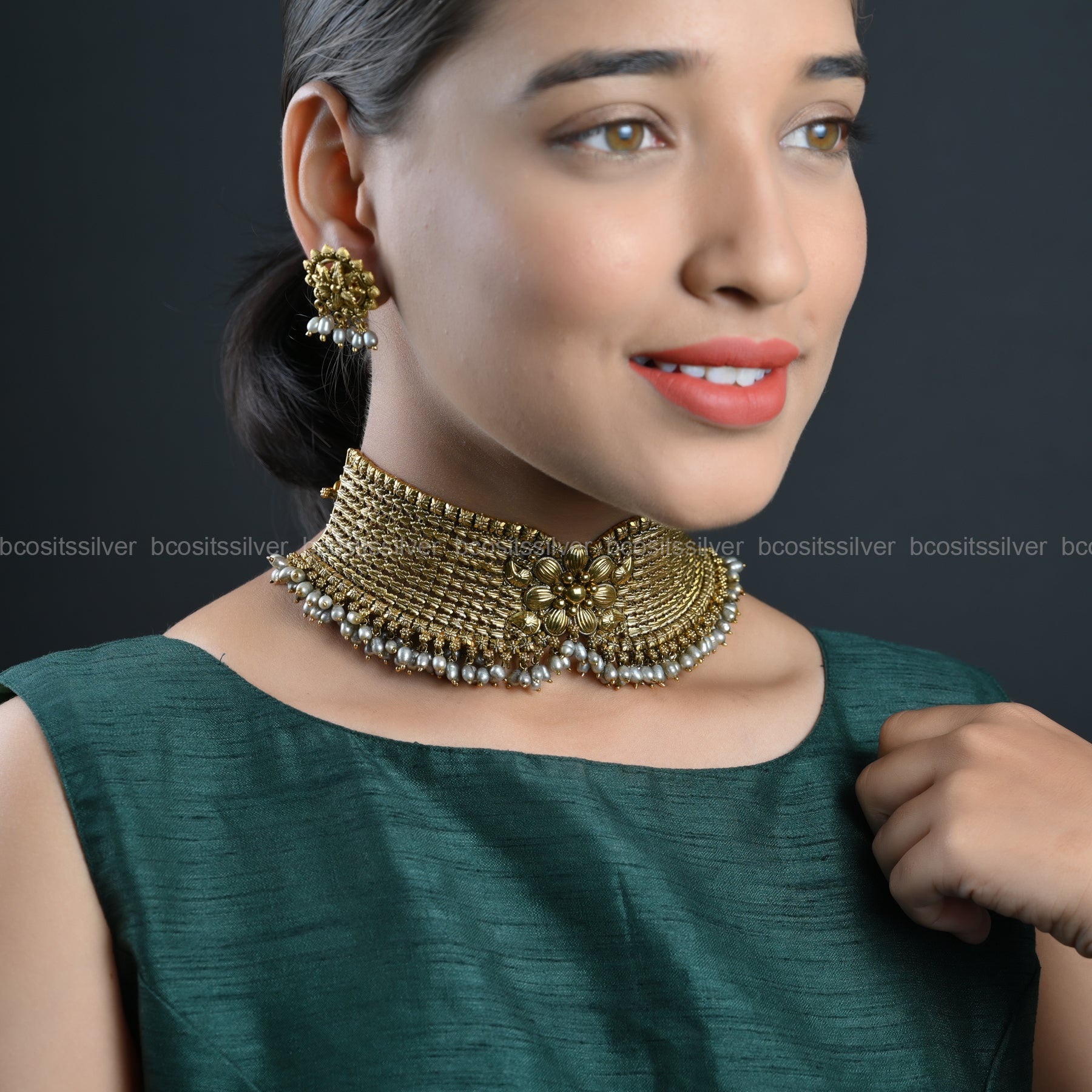 Gold Plated Navaratri Maharani Choker - 9077