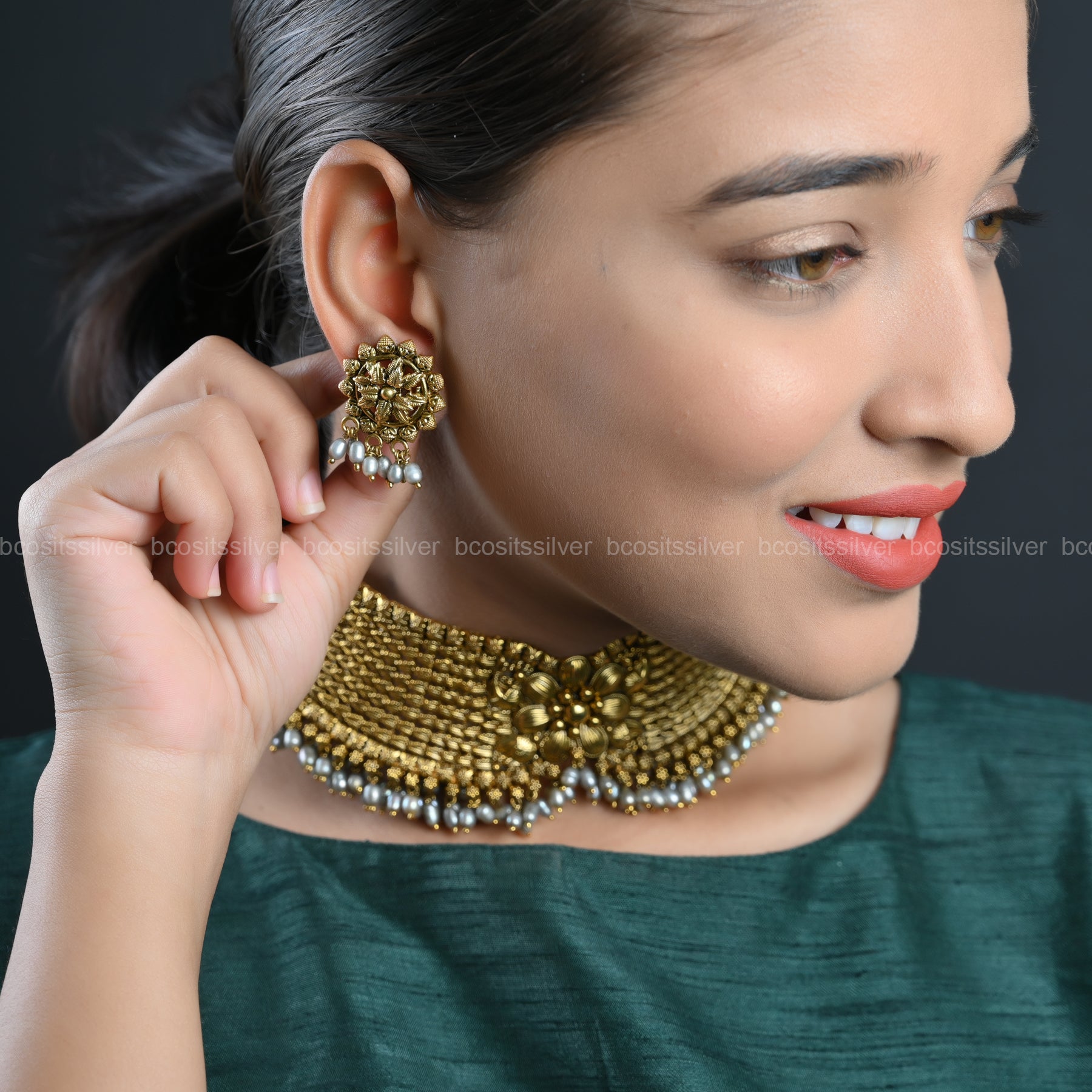 Gold Plated Navaratri Maharani Choker - 9077