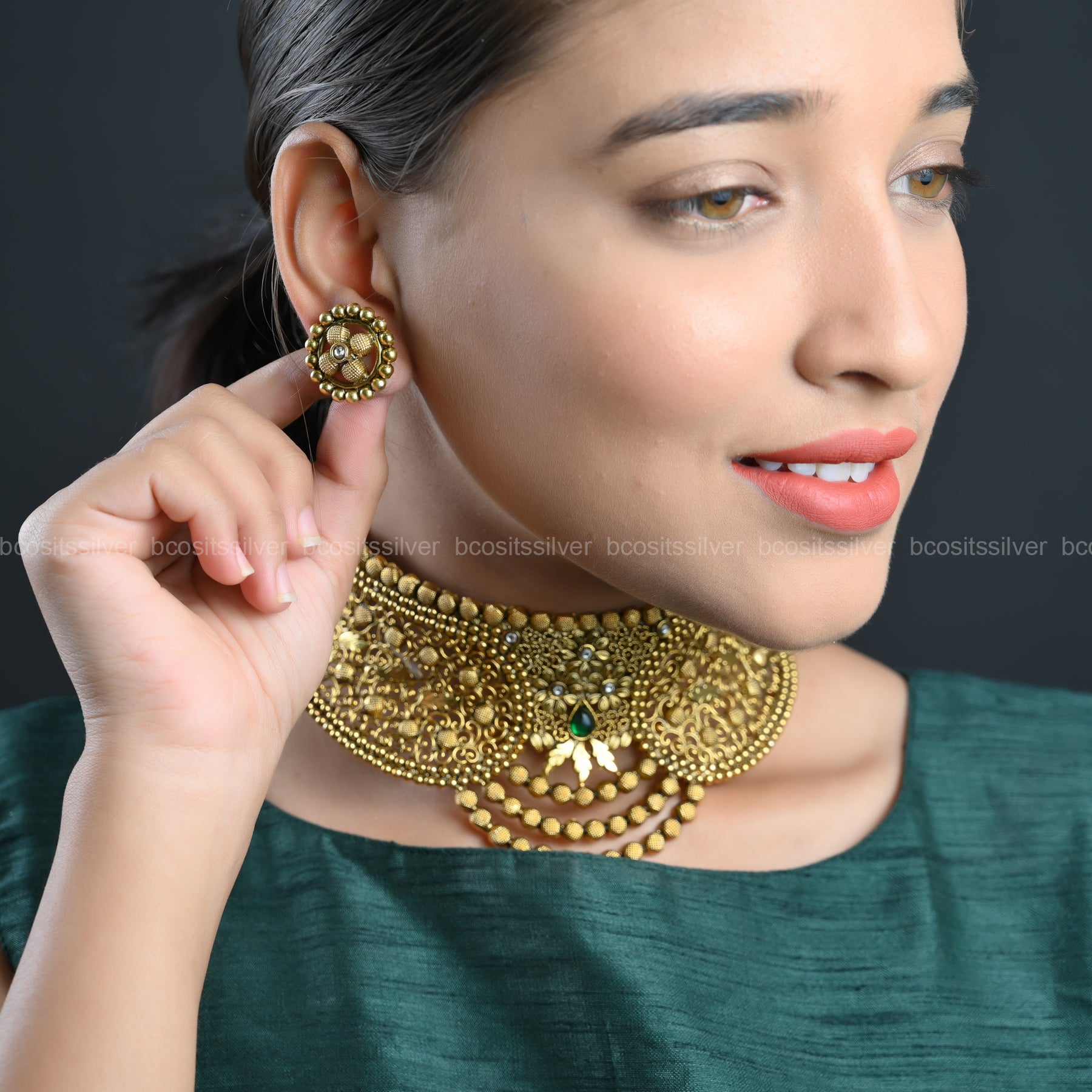 Gold Plated Navaratri Maharani Choker - 9081