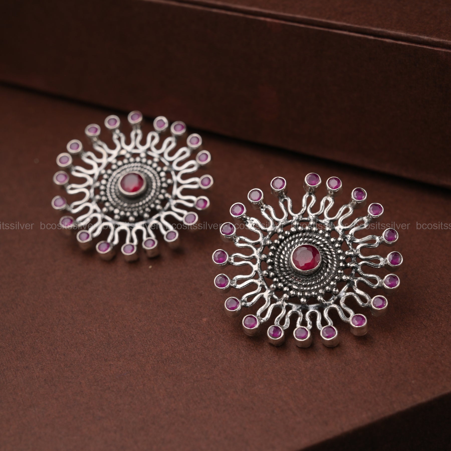 Oxidized Sanflower Earstud - 1712