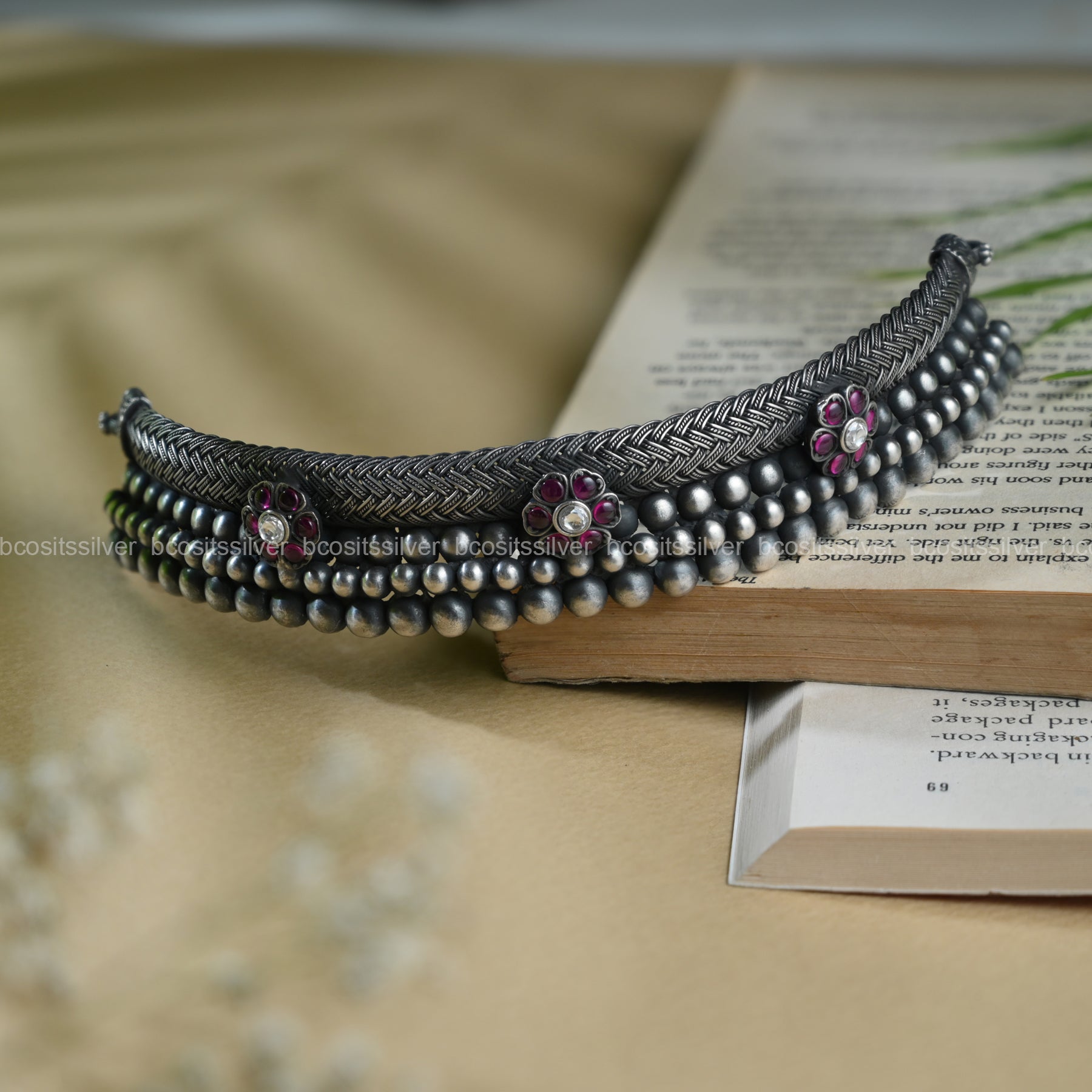 Pure 925 Silver Lily With Beads Choker - 7021