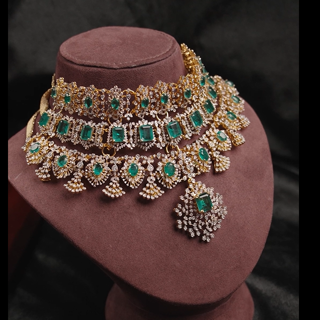 925 Silver Theia Diamond Look Emerald choker- 1052