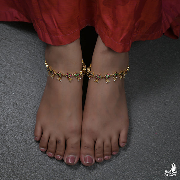 Gold Pleated Kundan Anklet - 0493