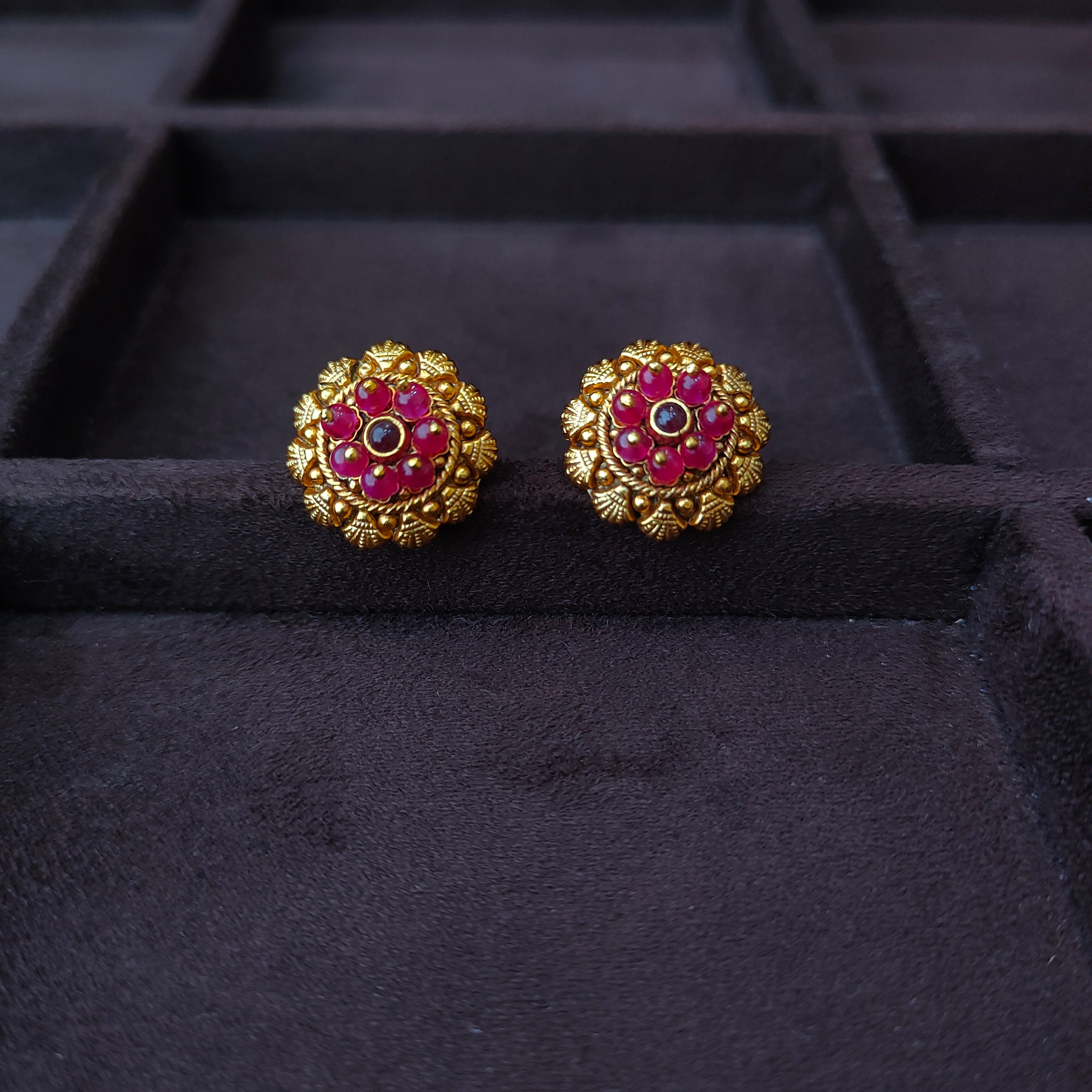 925 Silver Gold Plated Nakshi Round Earstud -0058