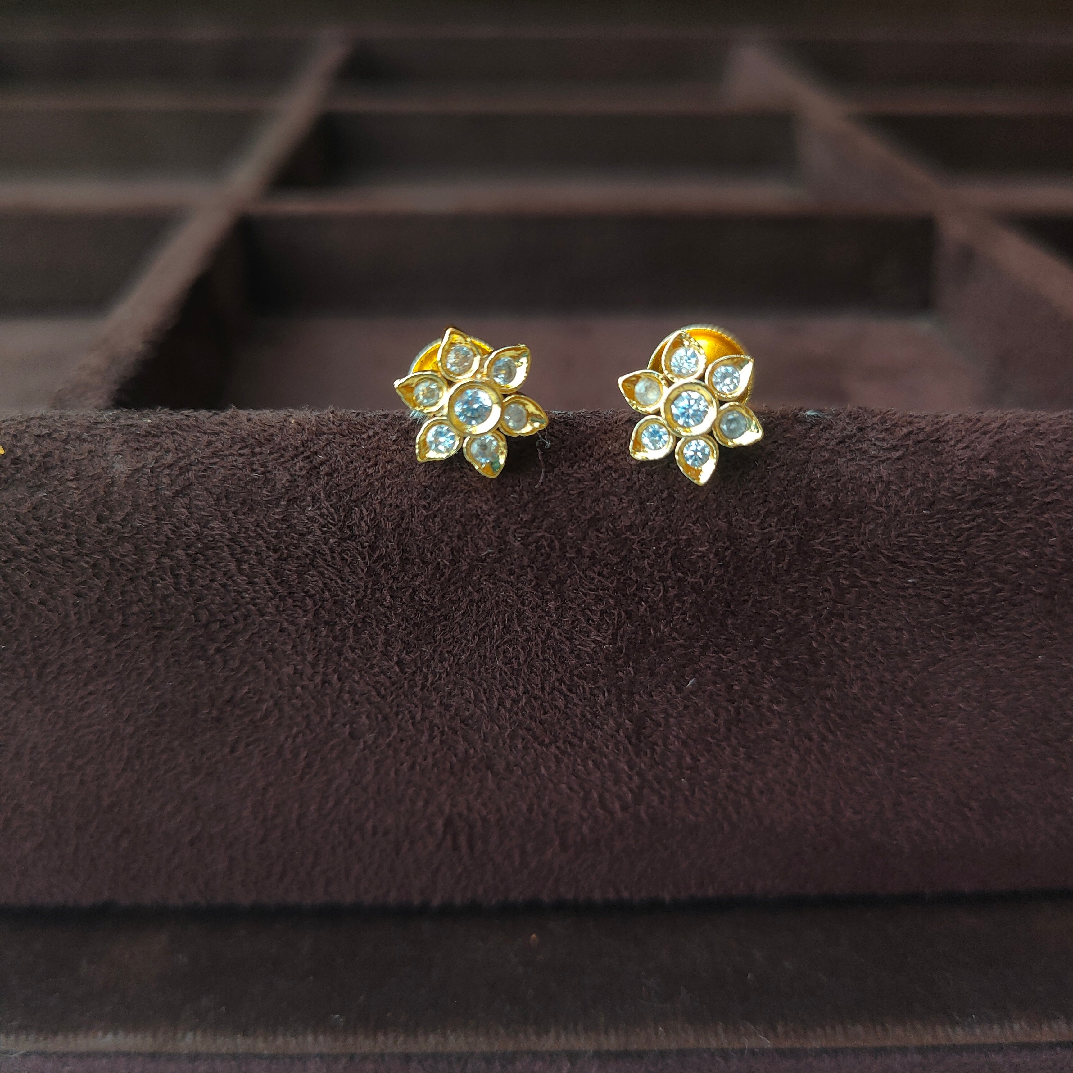 925 Silver Gold Plated Floral Earring -0065