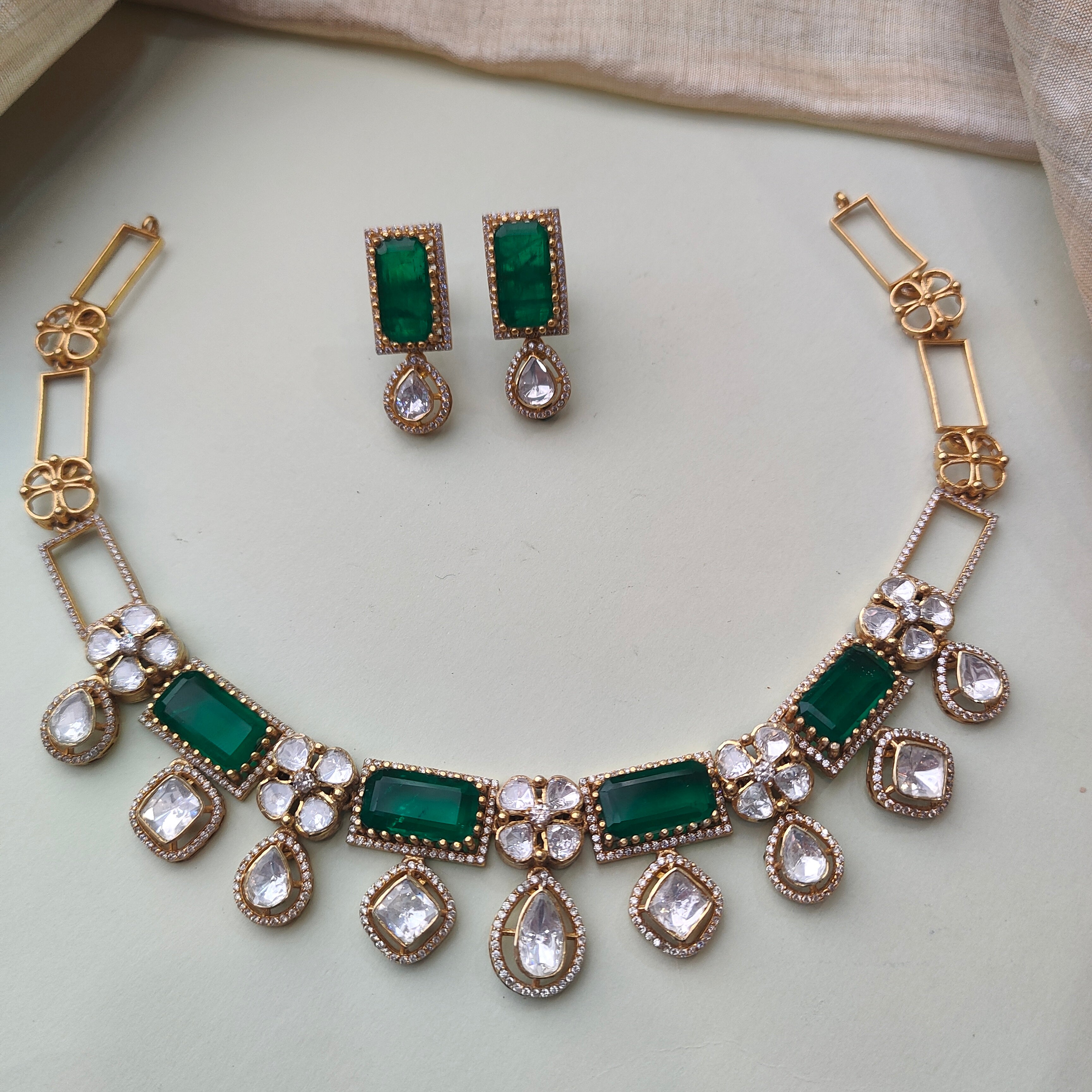 925 Silver Victorian Emerald Necklace With Earrings -0166
