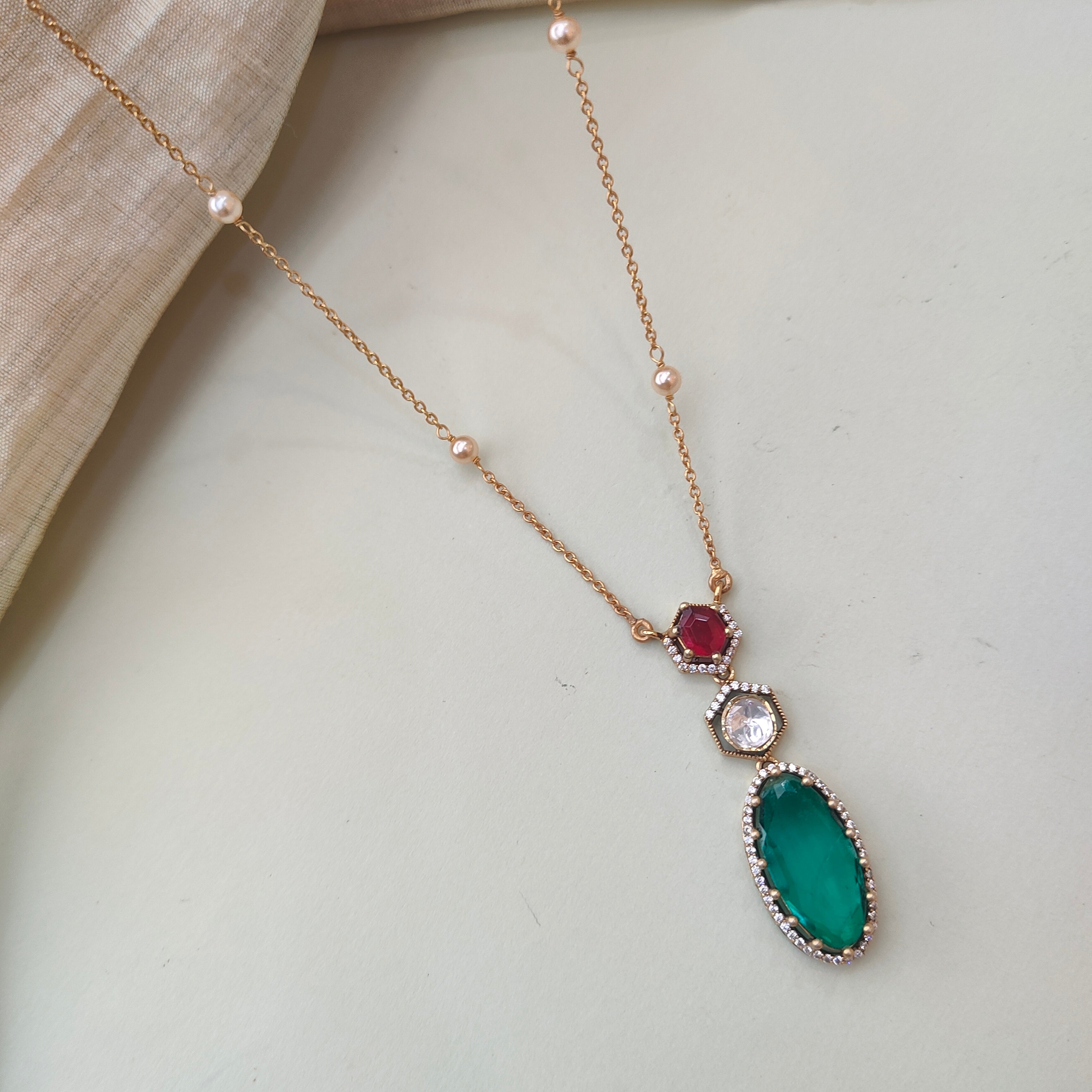 925 Silver Victorian Emerald Necklace With Earrings - 0157