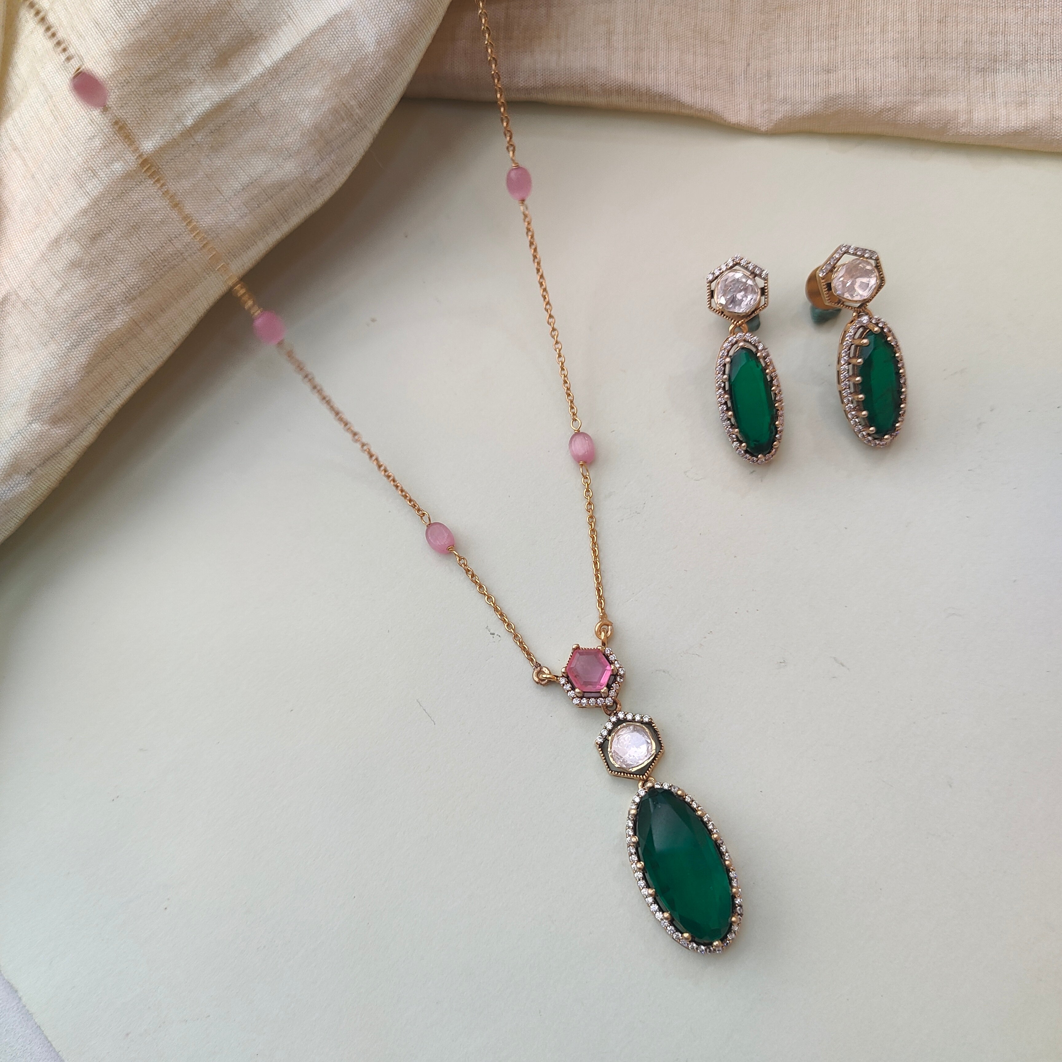 925 Silver Kundan Emerald Necklace With Earrings -0163